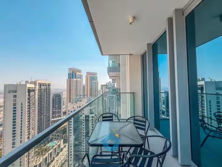 Apartment Like - 3904 Impressive 2-bhk With Partial Sea View And Community View Dubai