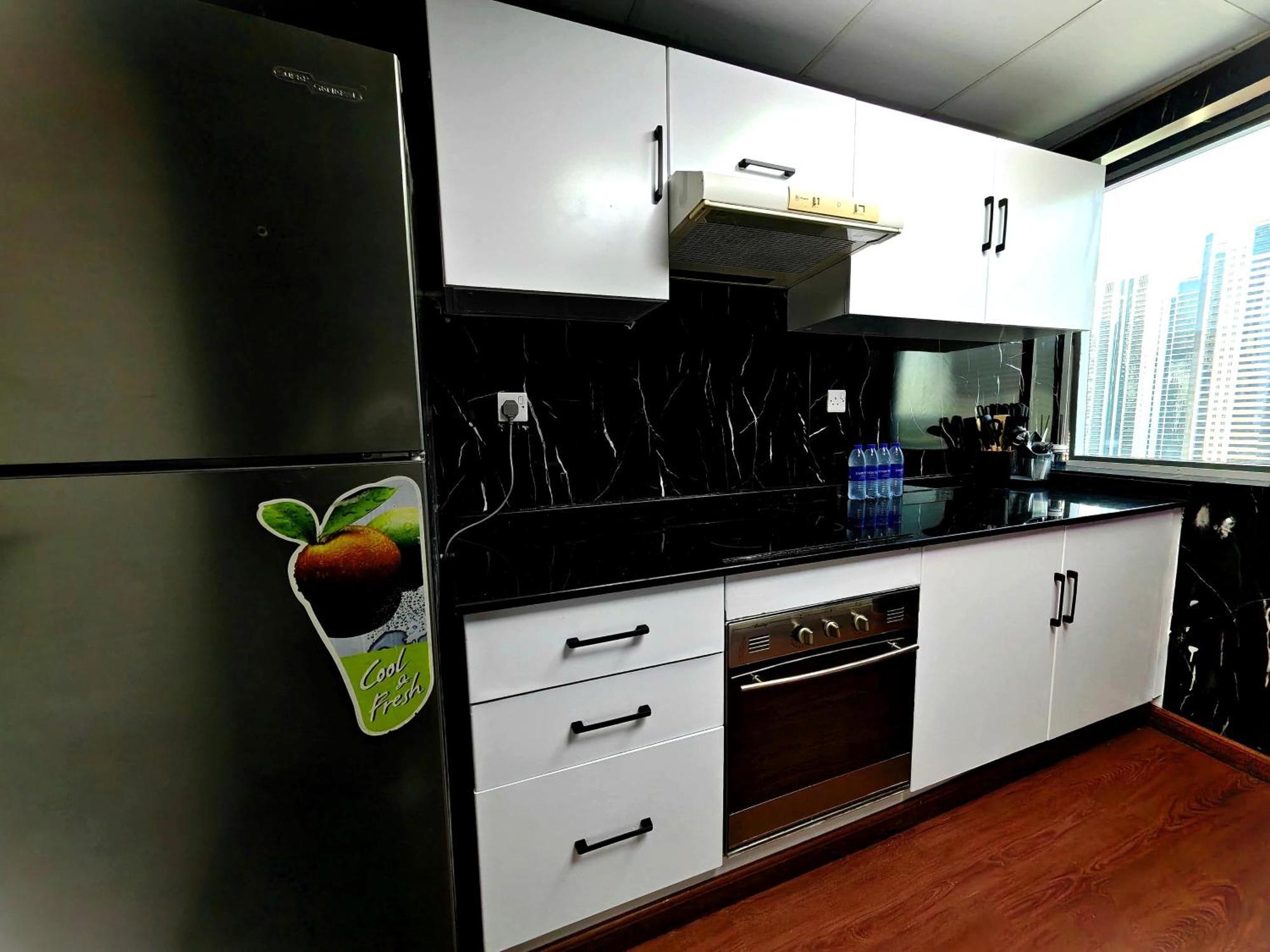 Full Marina View 2 Bhk Apartment