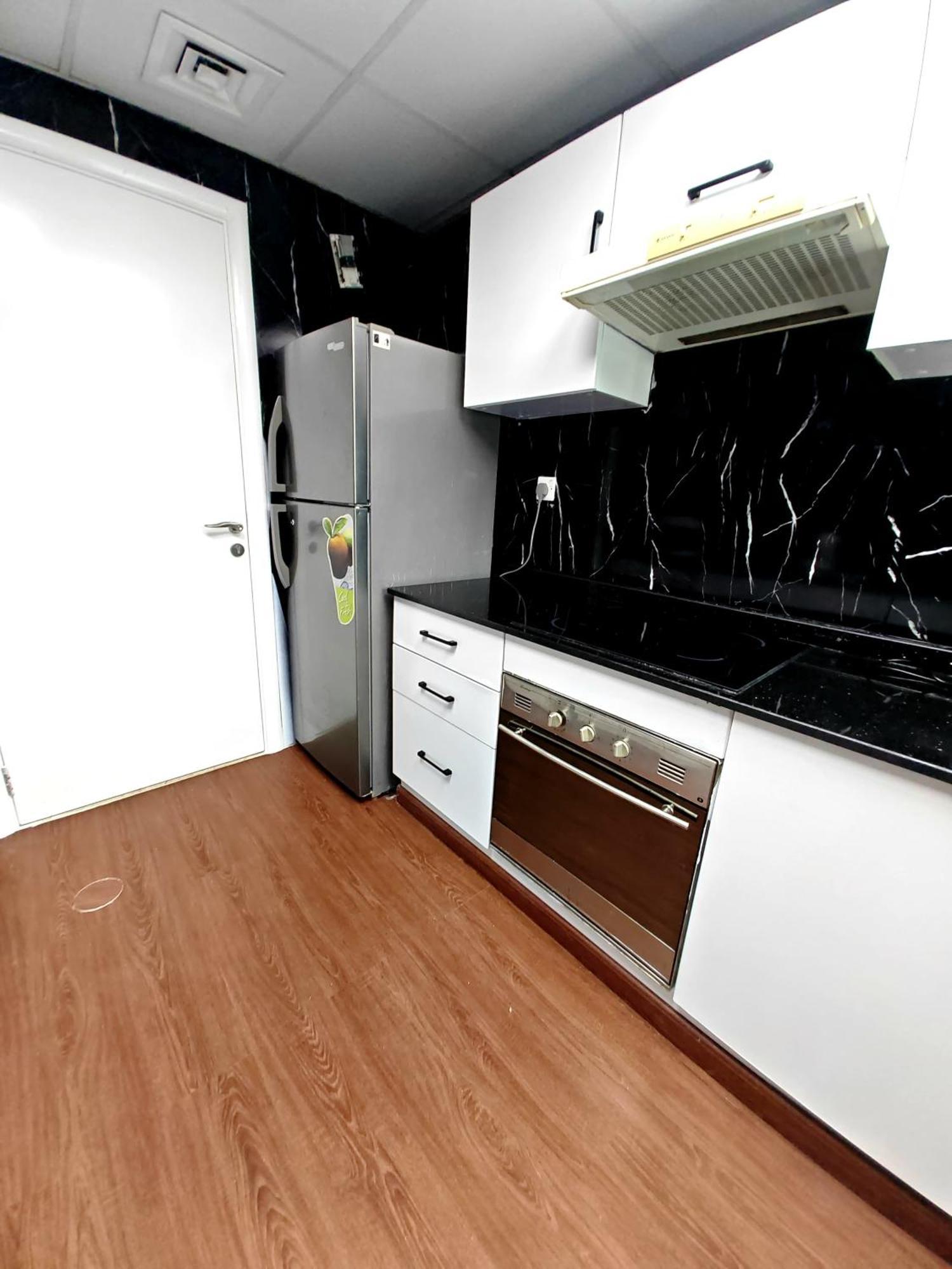 Full Marina View 2 Bhk * Dubai