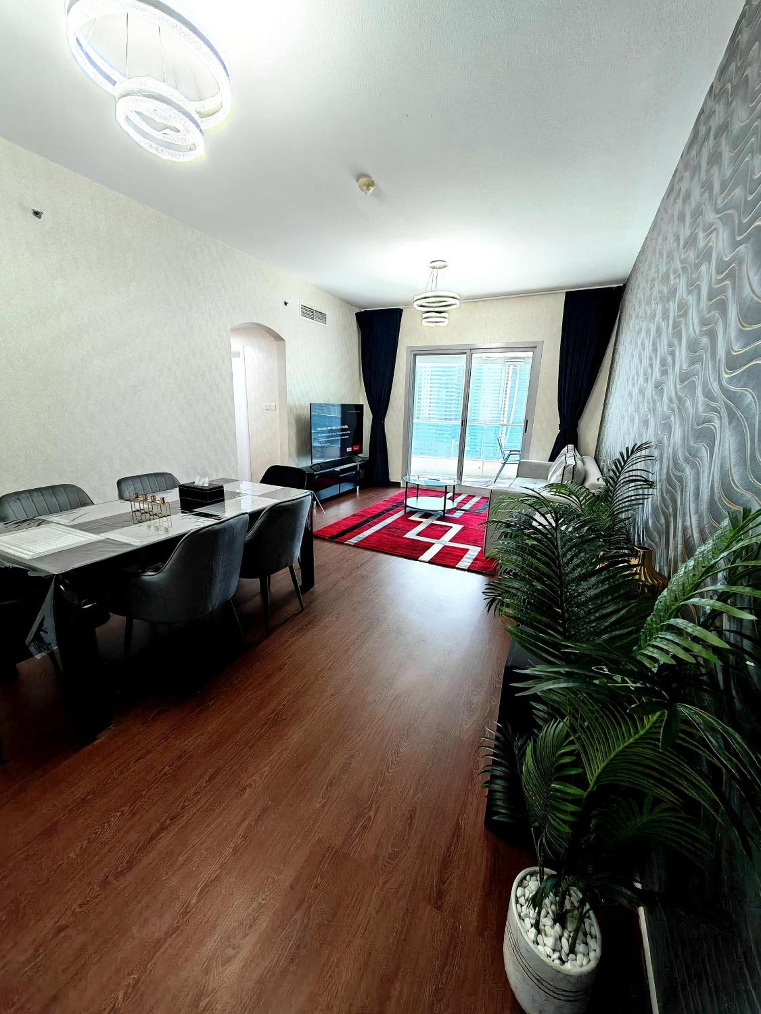 Full Marina View 2 Bhk Apartment Dubai