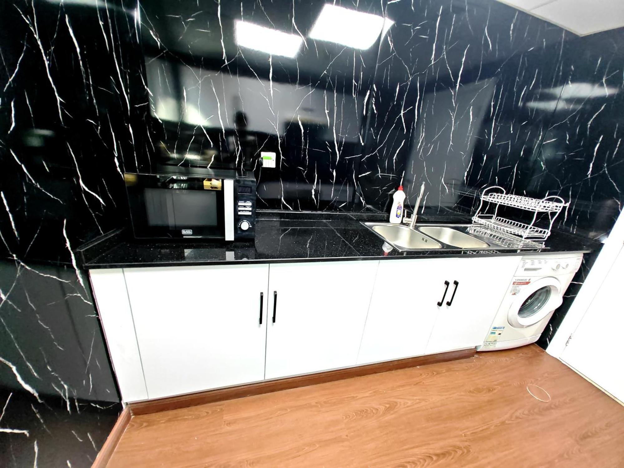 Full Marina View 2 Bhk * Dubai