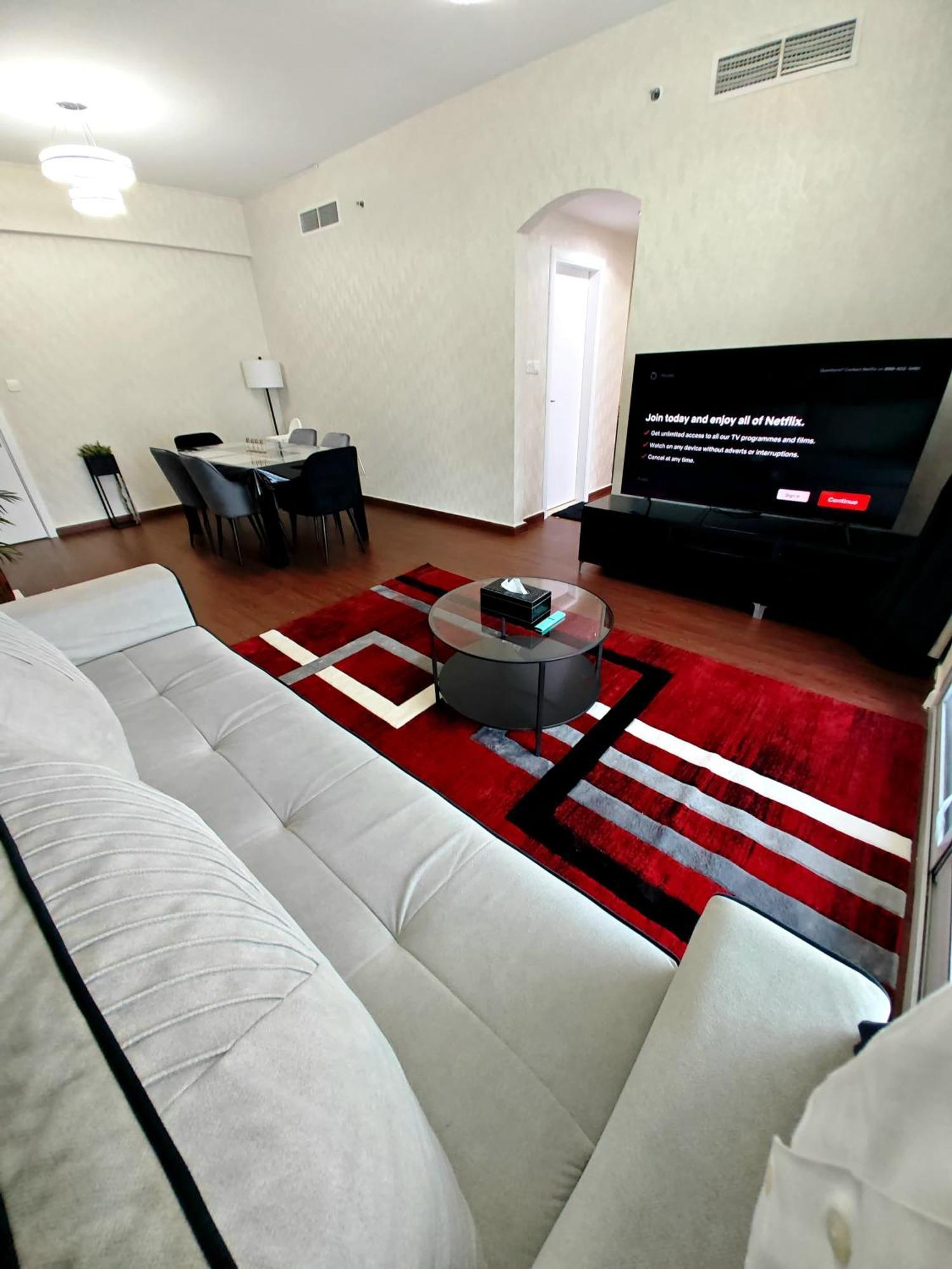 Full Marina View 2 Bhk Apartment