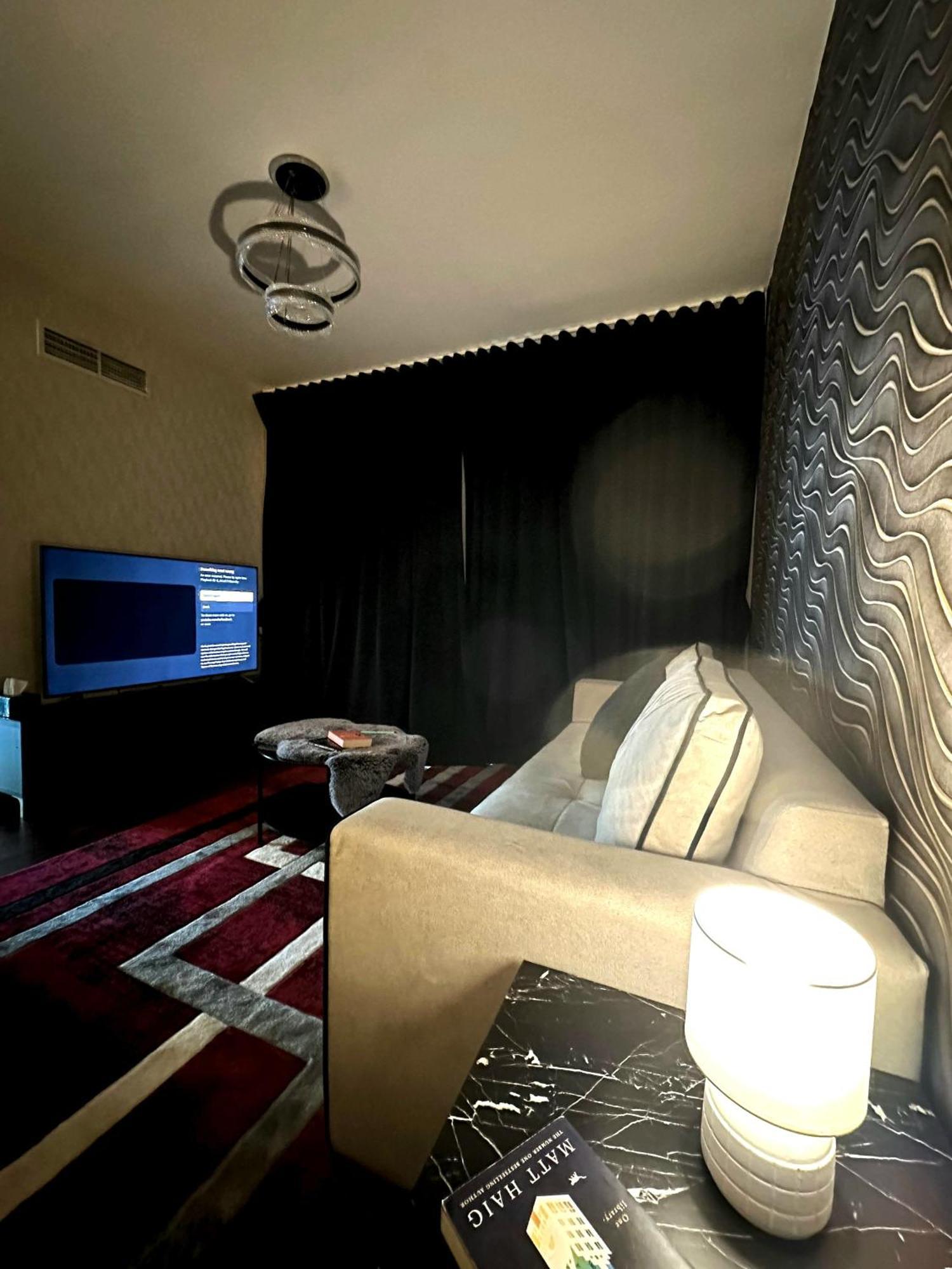 Full Marina View 2 Bhk Apartment *