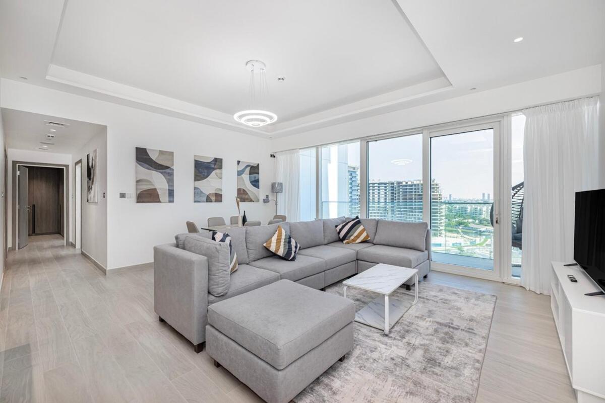 Medore Entire Brand New Flat In Apartment *