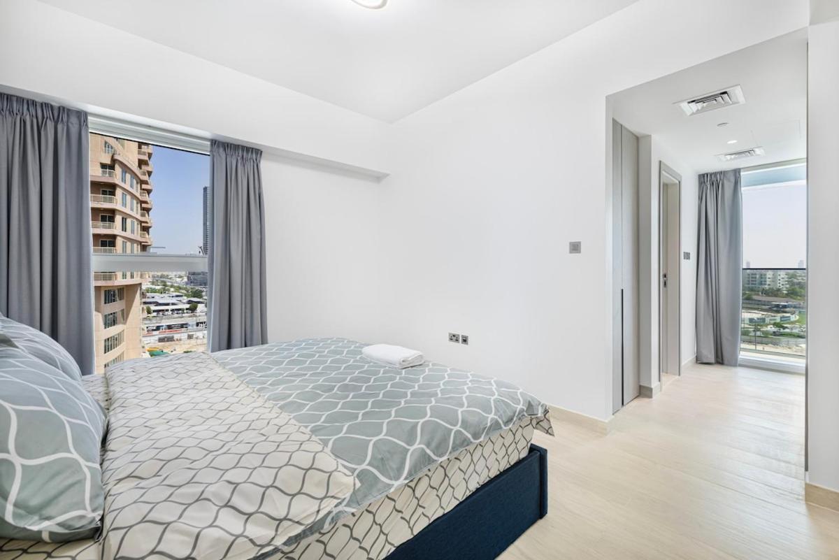 Stylish Brand New 1 Bedroom Apartment Dubai