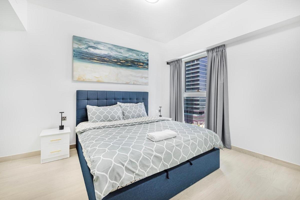 Stylish Brand New 1 Bedroom