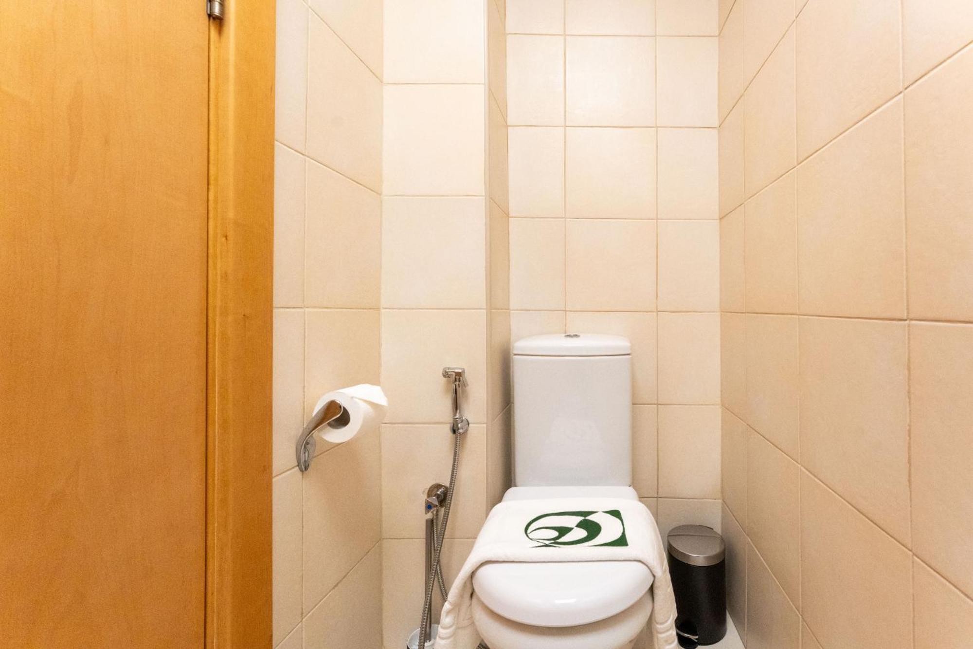 2 Bed Plus Maids In Abu Keibal 1 Shoerline By Pk H * Dubai