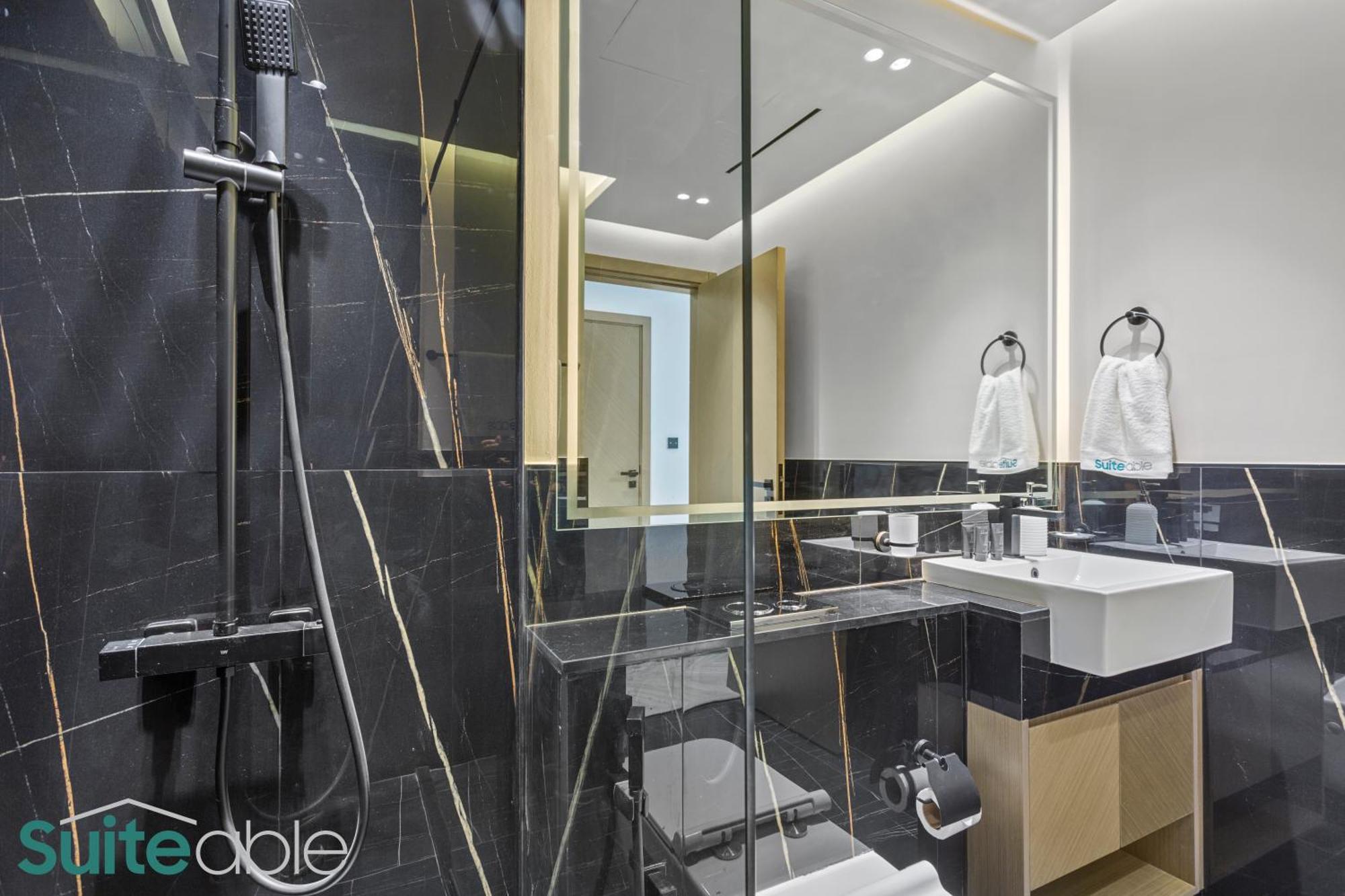 Upscale 1 Bedroom With Burj Khalifa View * Dubai