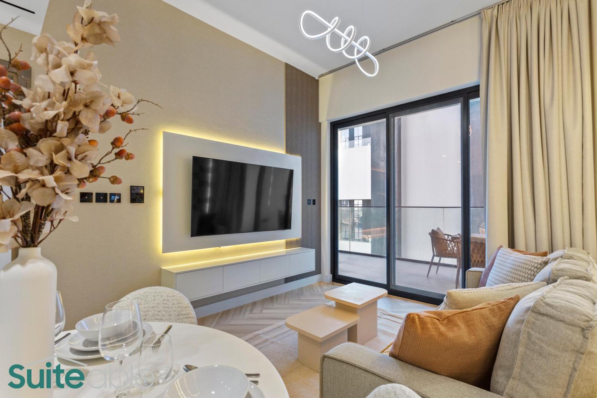 Upscale 1 Bedroom With Burj Khalifa View Apartment