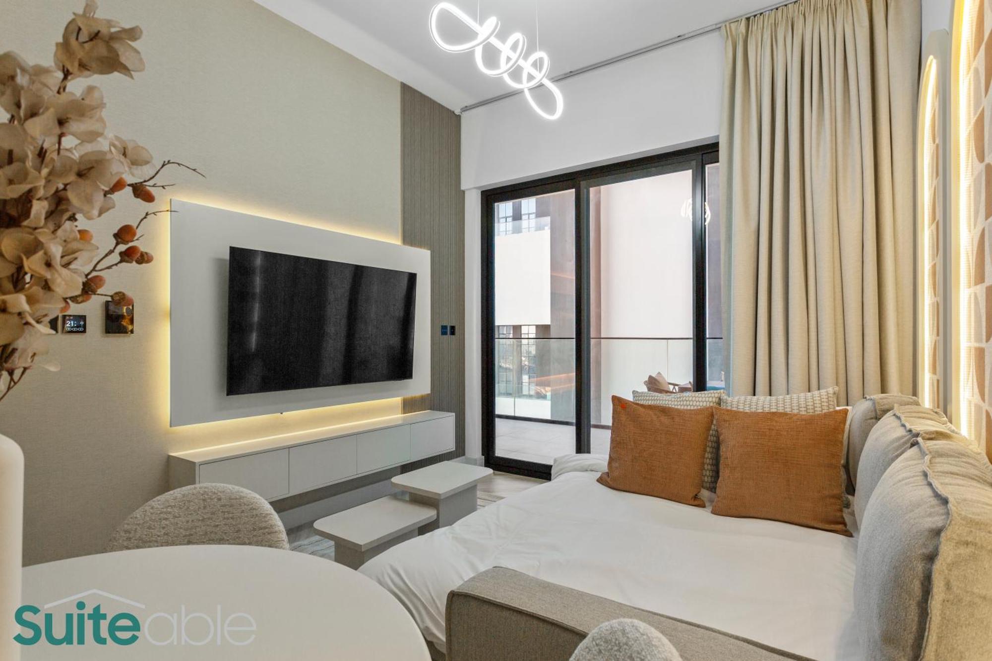Upscale 1 Bedroom With Burj Khalifa View