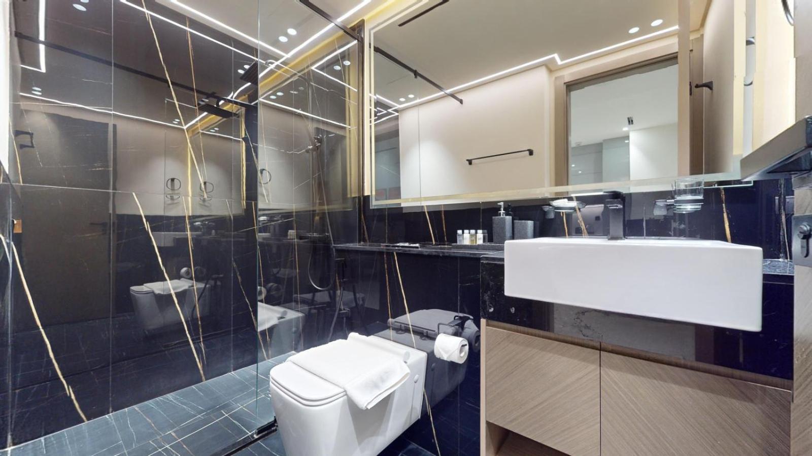 Apartment Binghatti Creek - Chic Two Bedroom In Al Jadaf