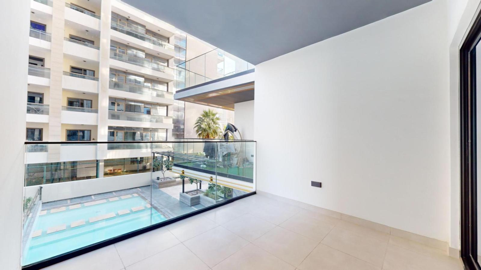 Binghatti Creek - Chic Two Bedroom In Al Jadaf Apartment Dubai