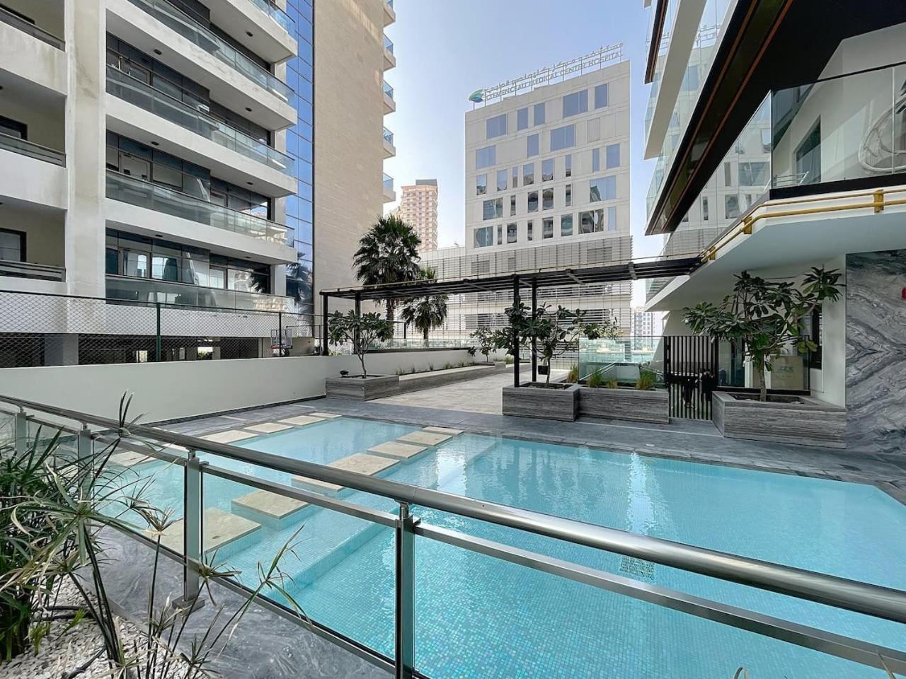 Apartment Binghatti Creek - Chic Two Bedroom In Al Jadaf