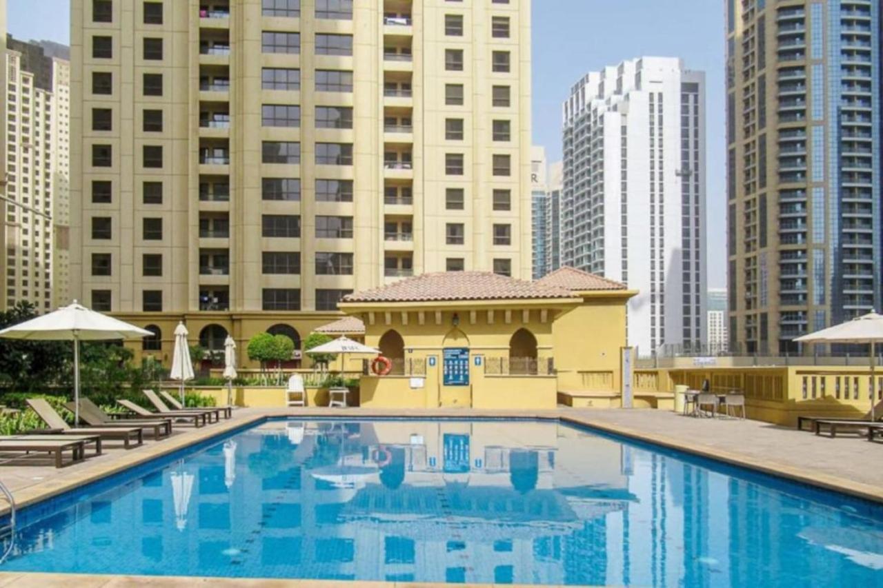 Sadaf - Chic Four Bed With Office And Marina View Apartment Dubai