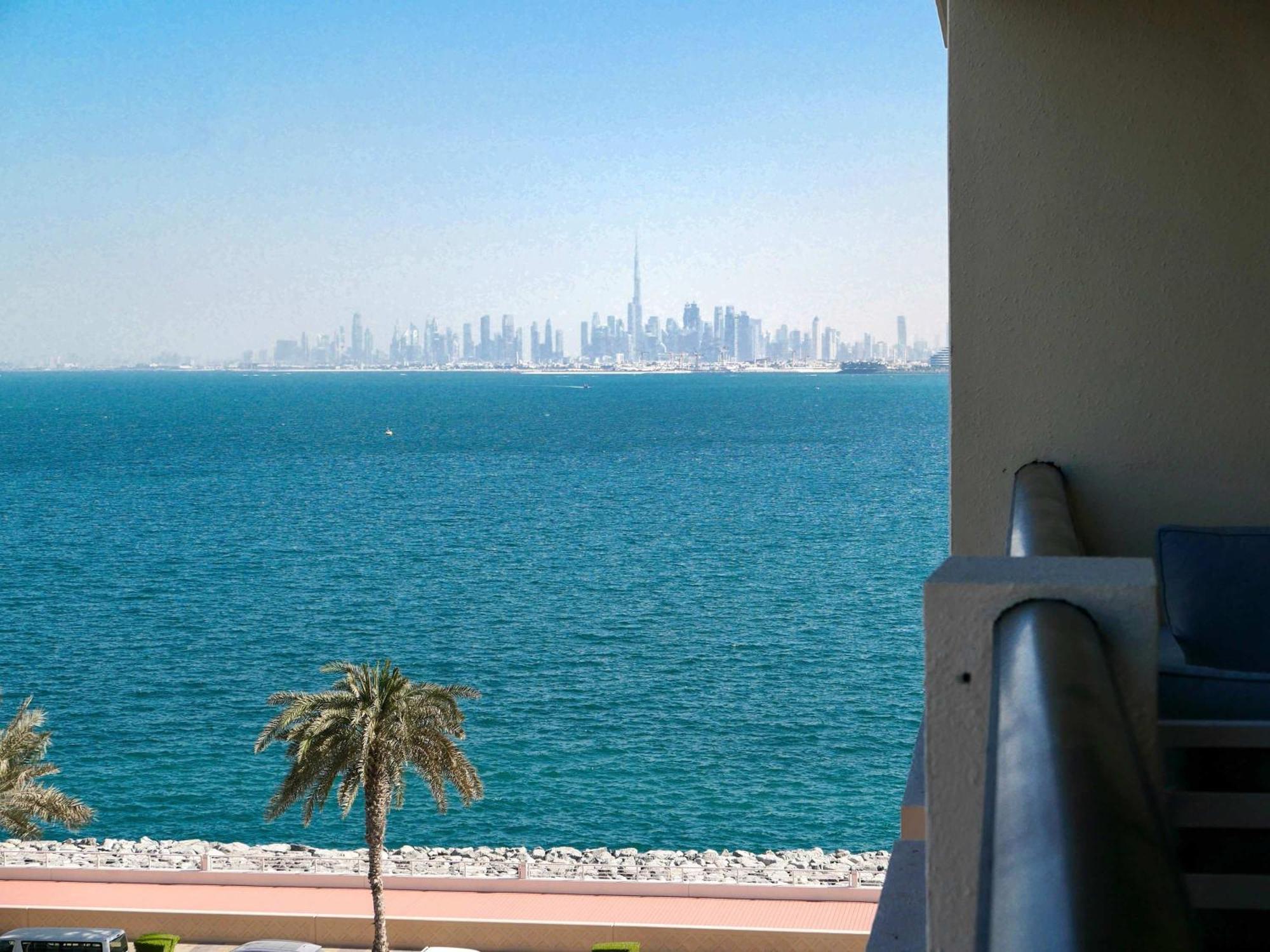 Ambient 1br On The At 5 Star Dubai