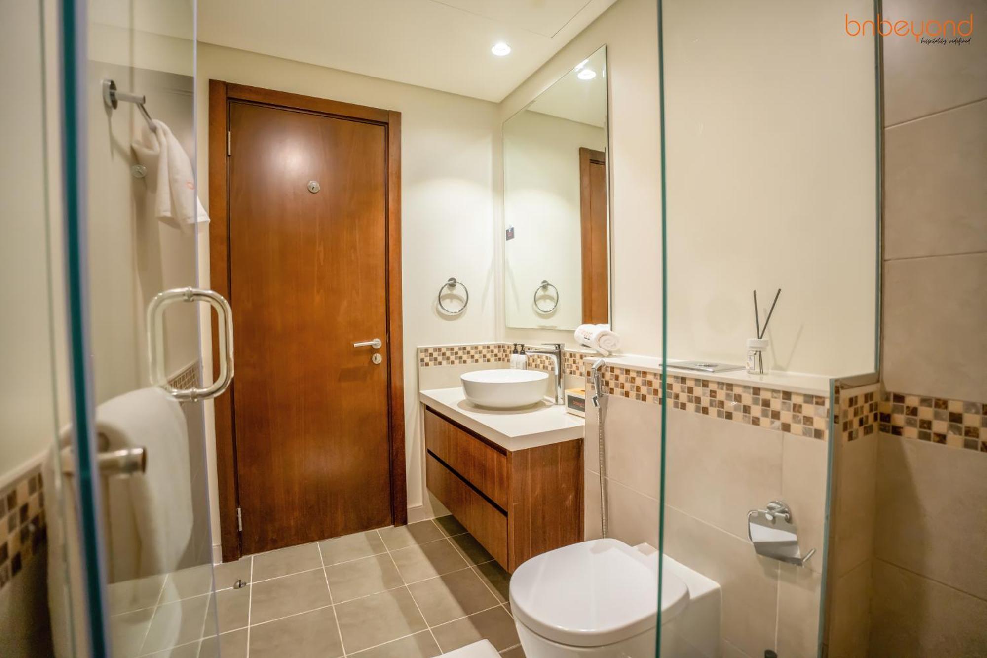 Daire Cozy Retreat With Burj Views By Bnbeyond Dubai