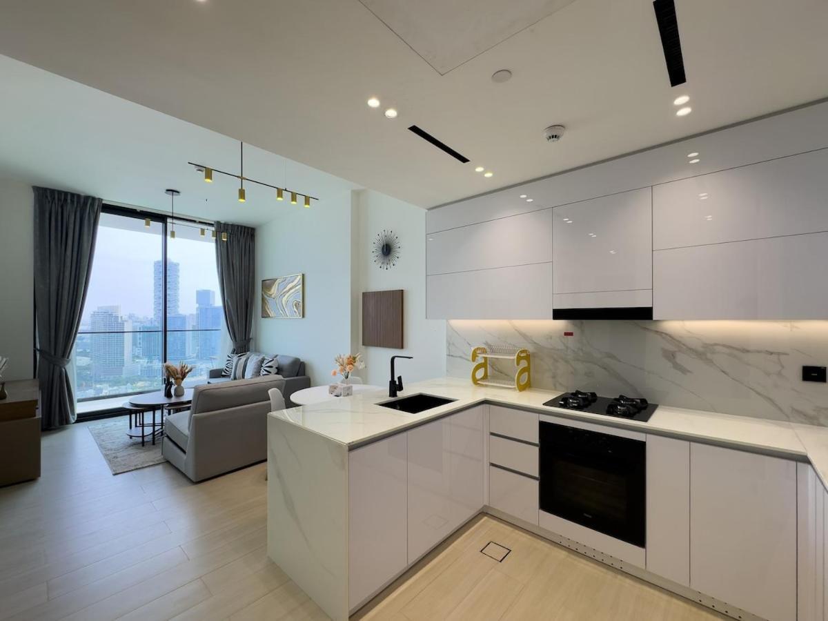 Modern And Charming 1br In Jvc Daire Dubai