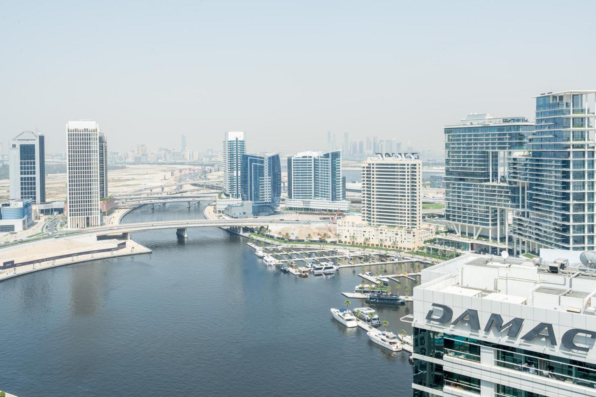Apartment Keyrock Living - 1br Luxury With View At Reva *