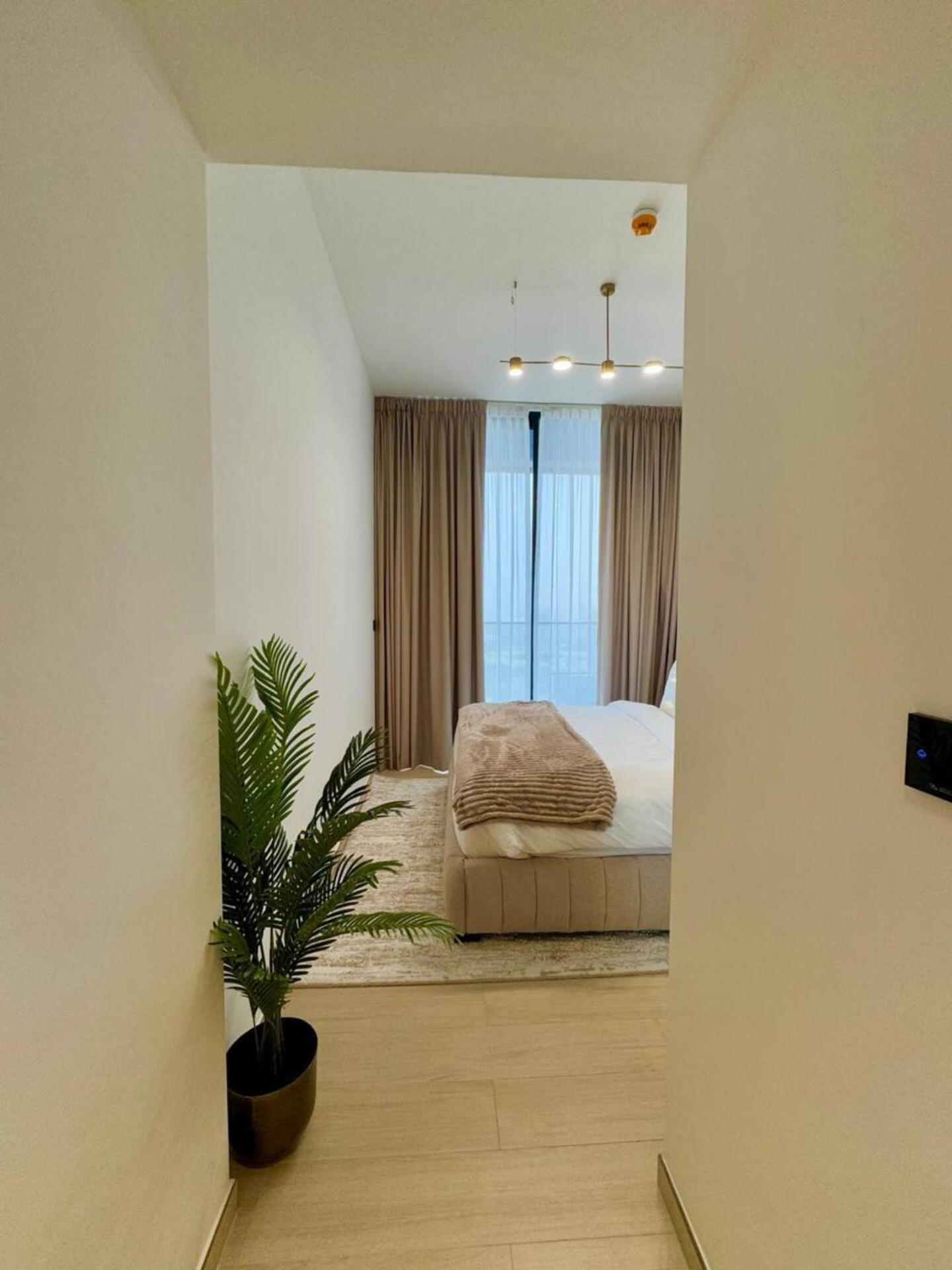 Daire Exquisite Brand-new 1br With Spacious Balcony *