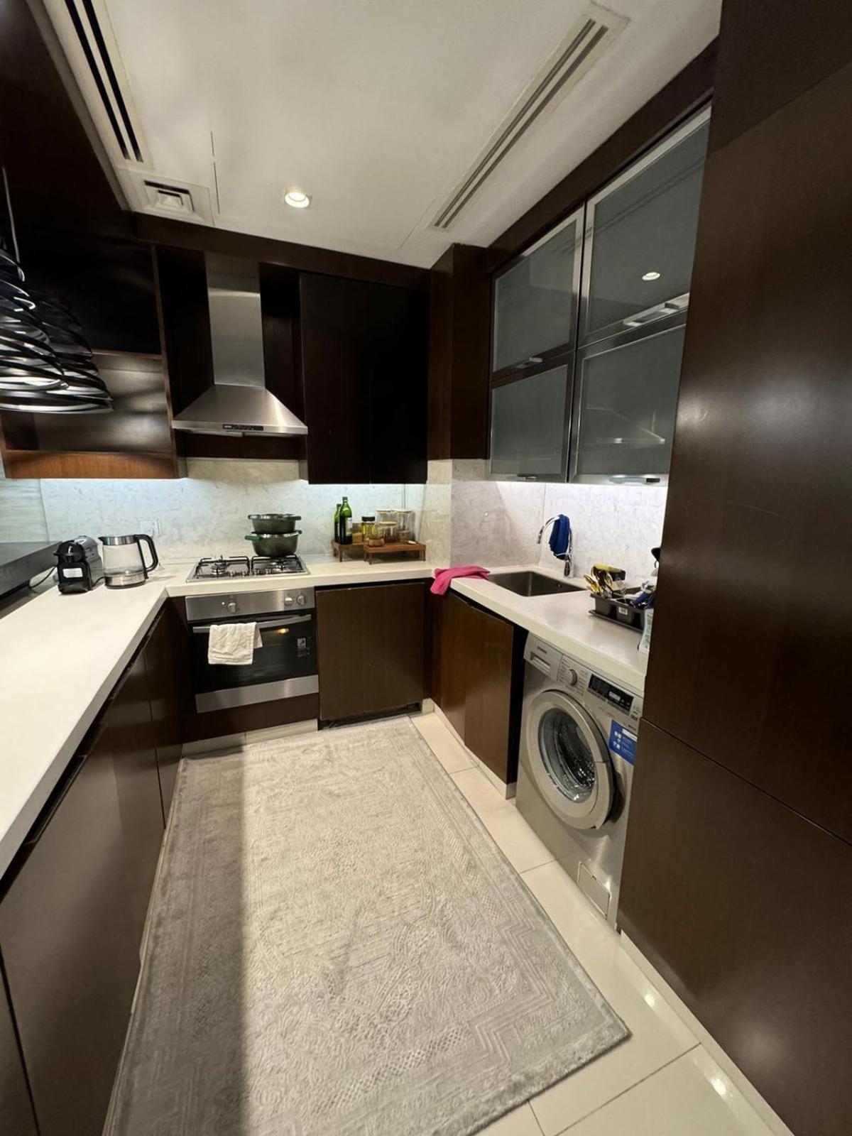 Bright And Airy 2br Bay Retreat Dubai