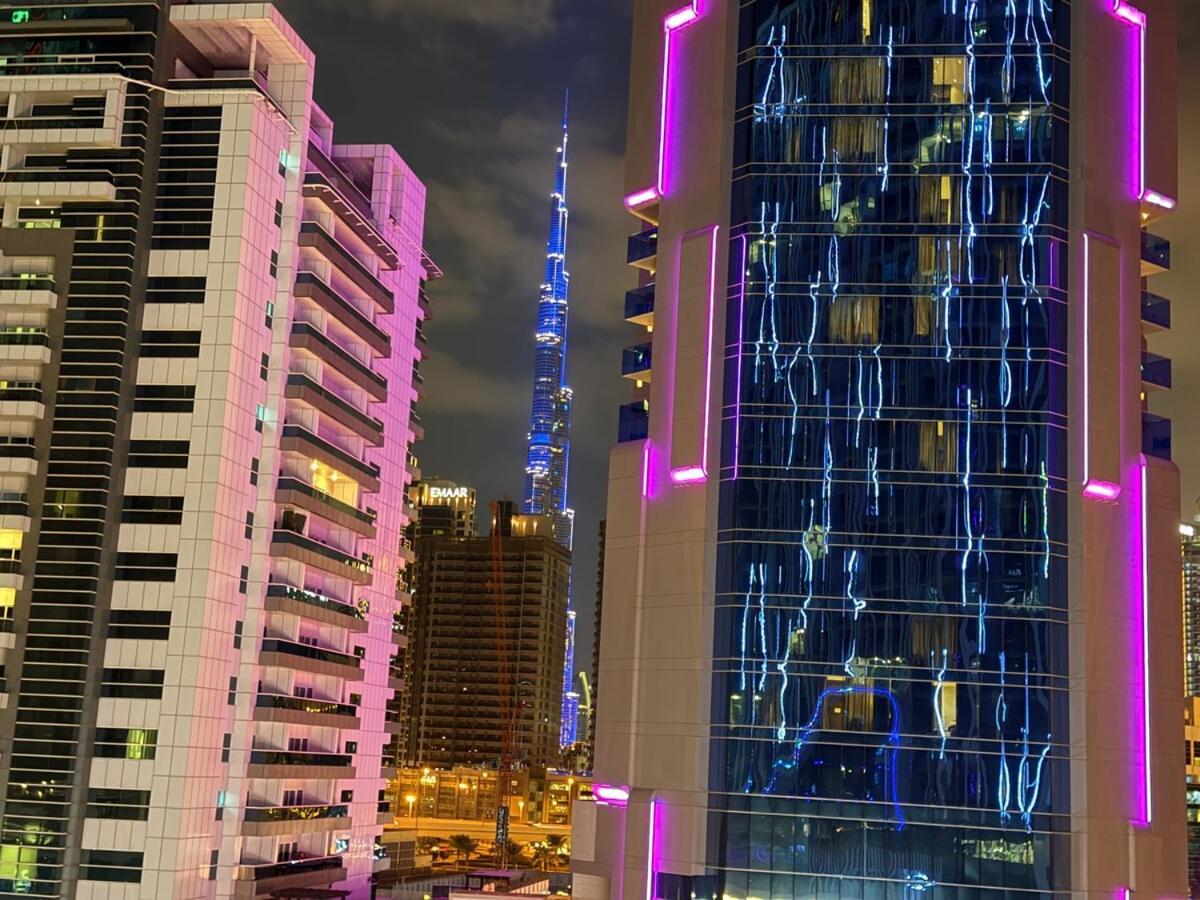 Apartment Breathtaking Burj & Pool View In Downtown Dubai