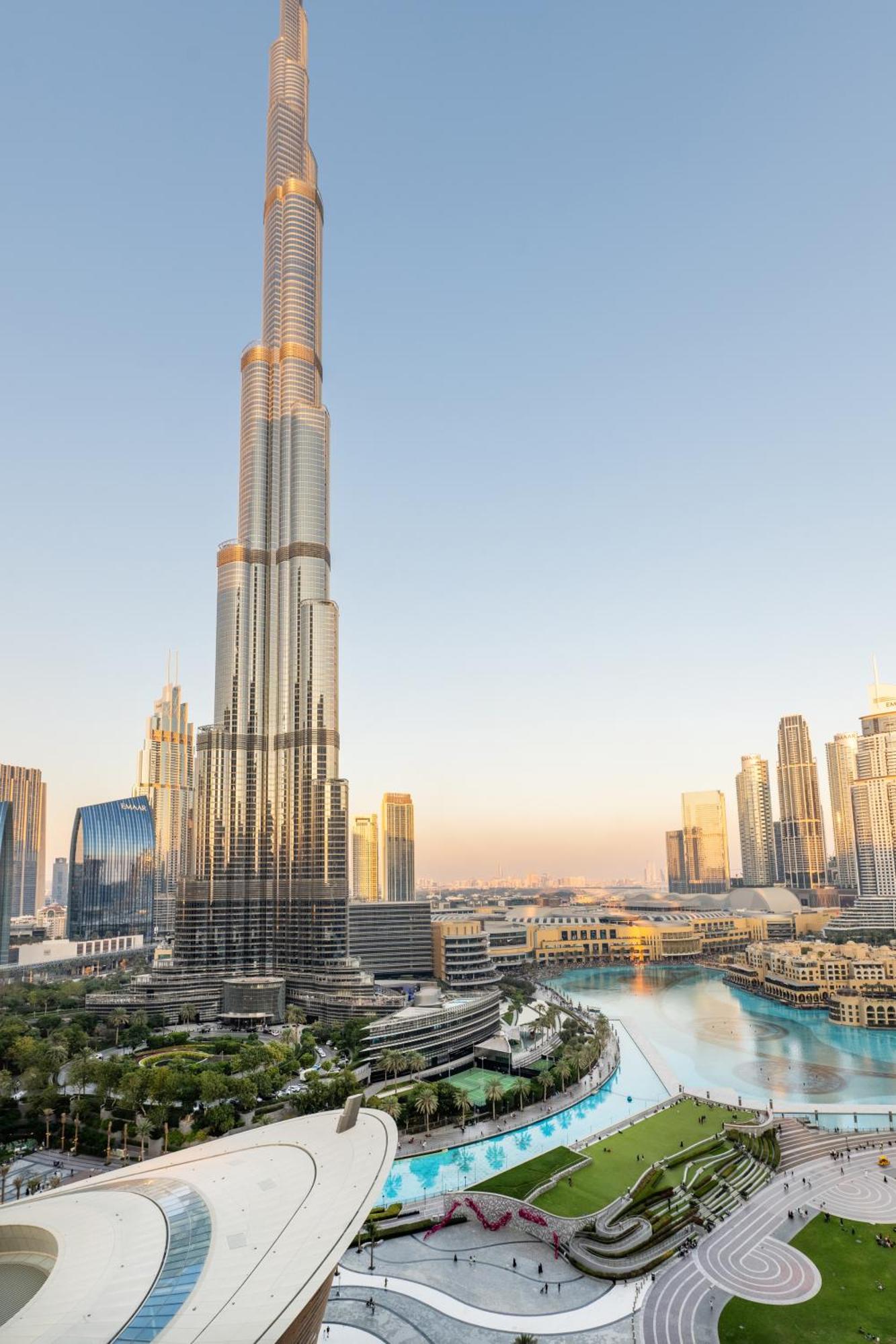 Apartment Hermes-style 2br, Full Burj Khalifa View - Infinity Pool - Full Fountain View *