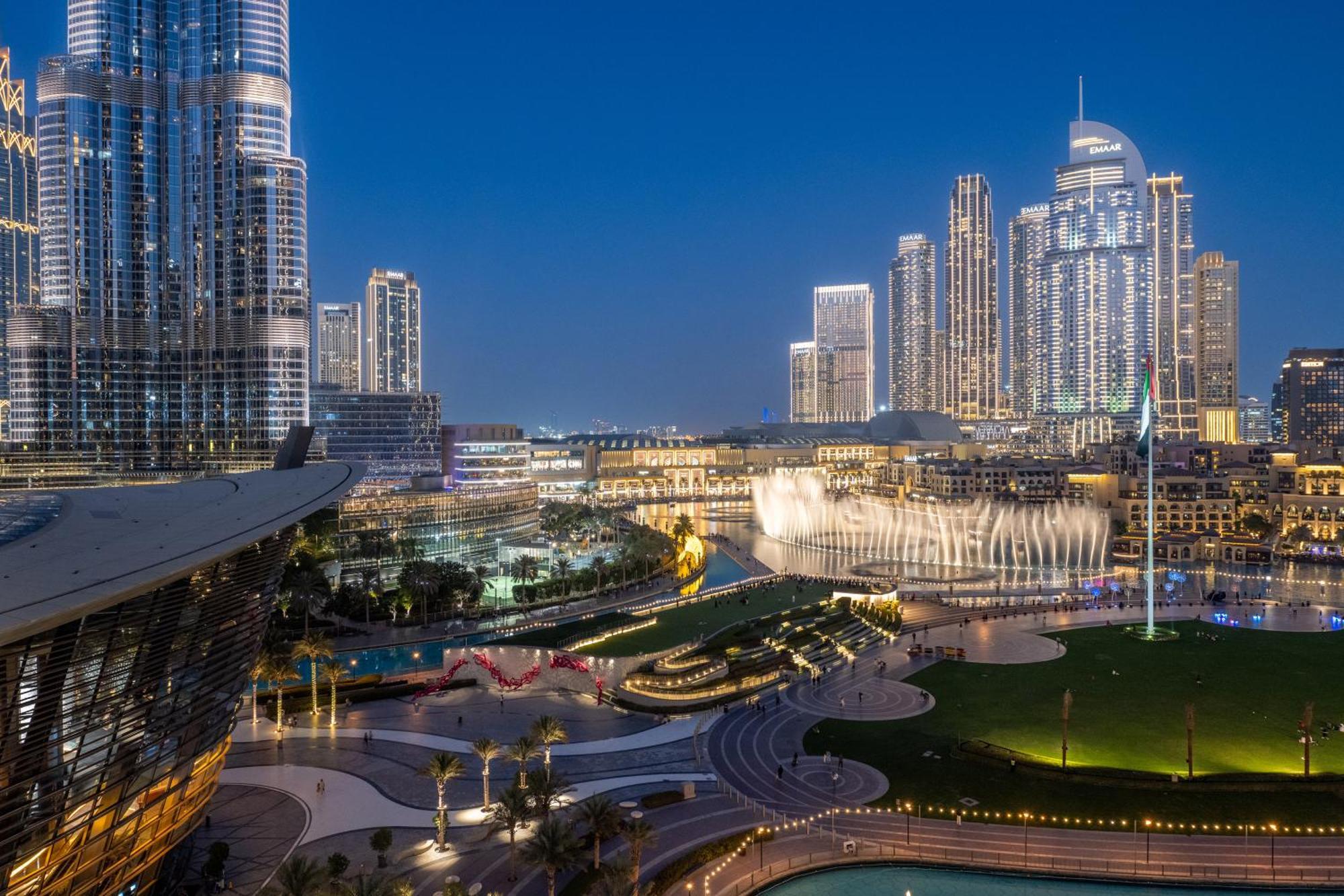 Apartment Hermes-style 2br, Full Burj Khalifa View - Infinity Pool - Full Fountain View