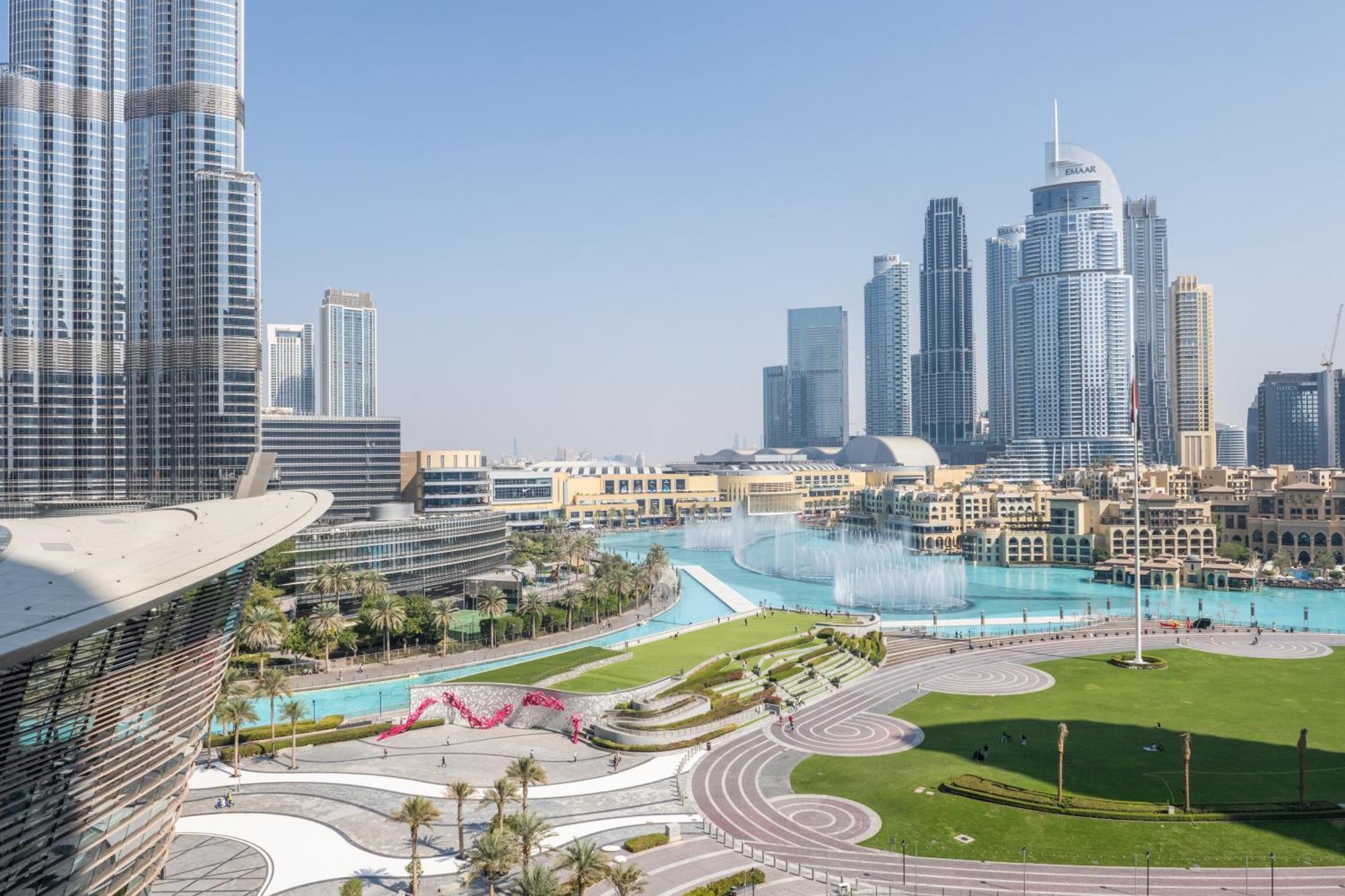 Apartment Hermes-style 2br, Full Burj Khalifa View - Infinity Pool - Full Fountain View