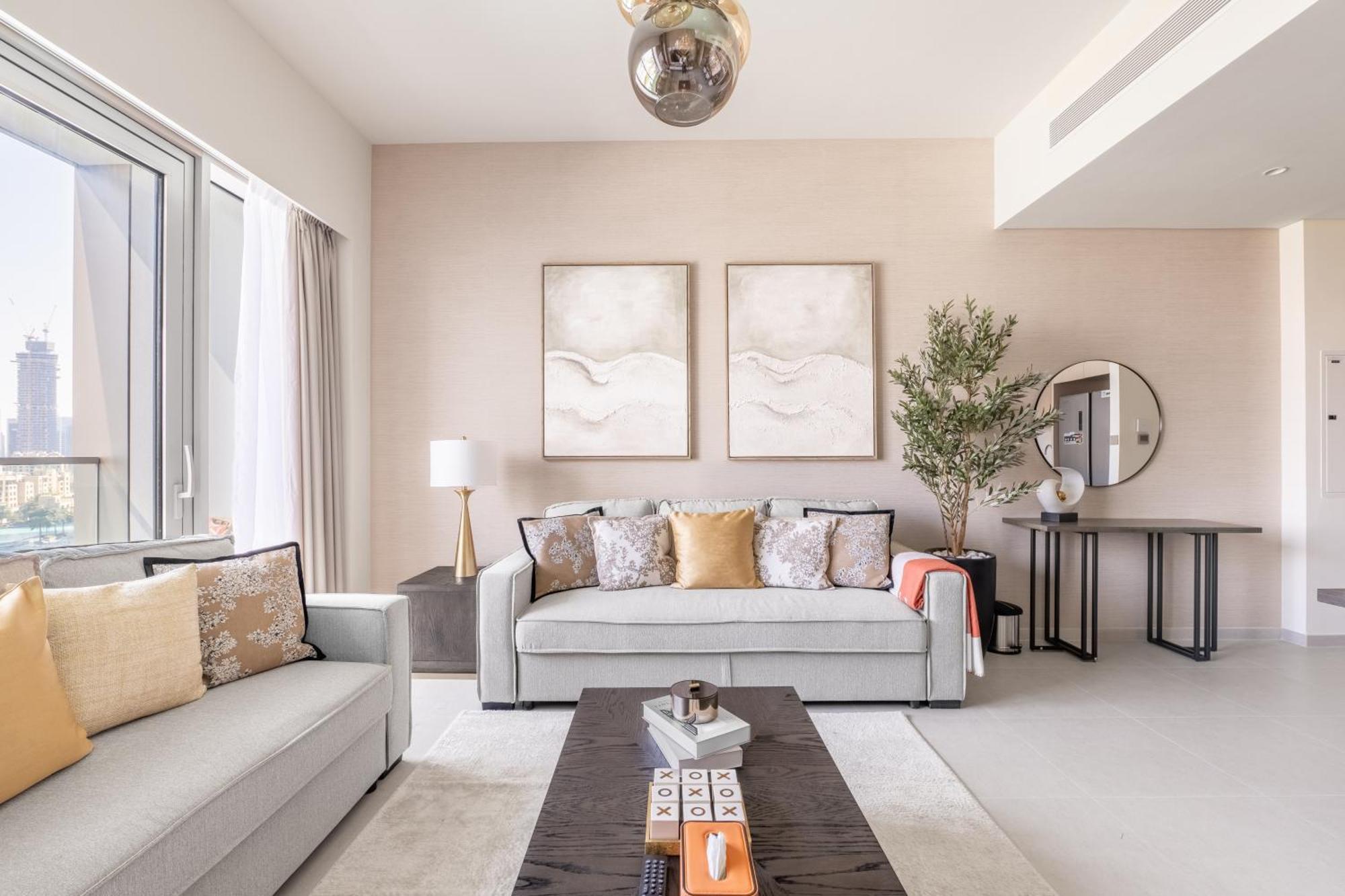 Hermes-style 2br, Full Burj Khalifa View - Infinity Pool - Full Fountain View * Dubai