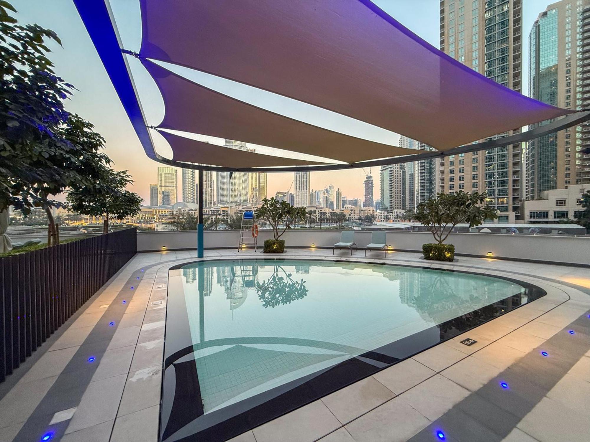 Apartment Hermes-style 2br, Full Burj Khalifa View - Infinity Pool - Full Fountain View *