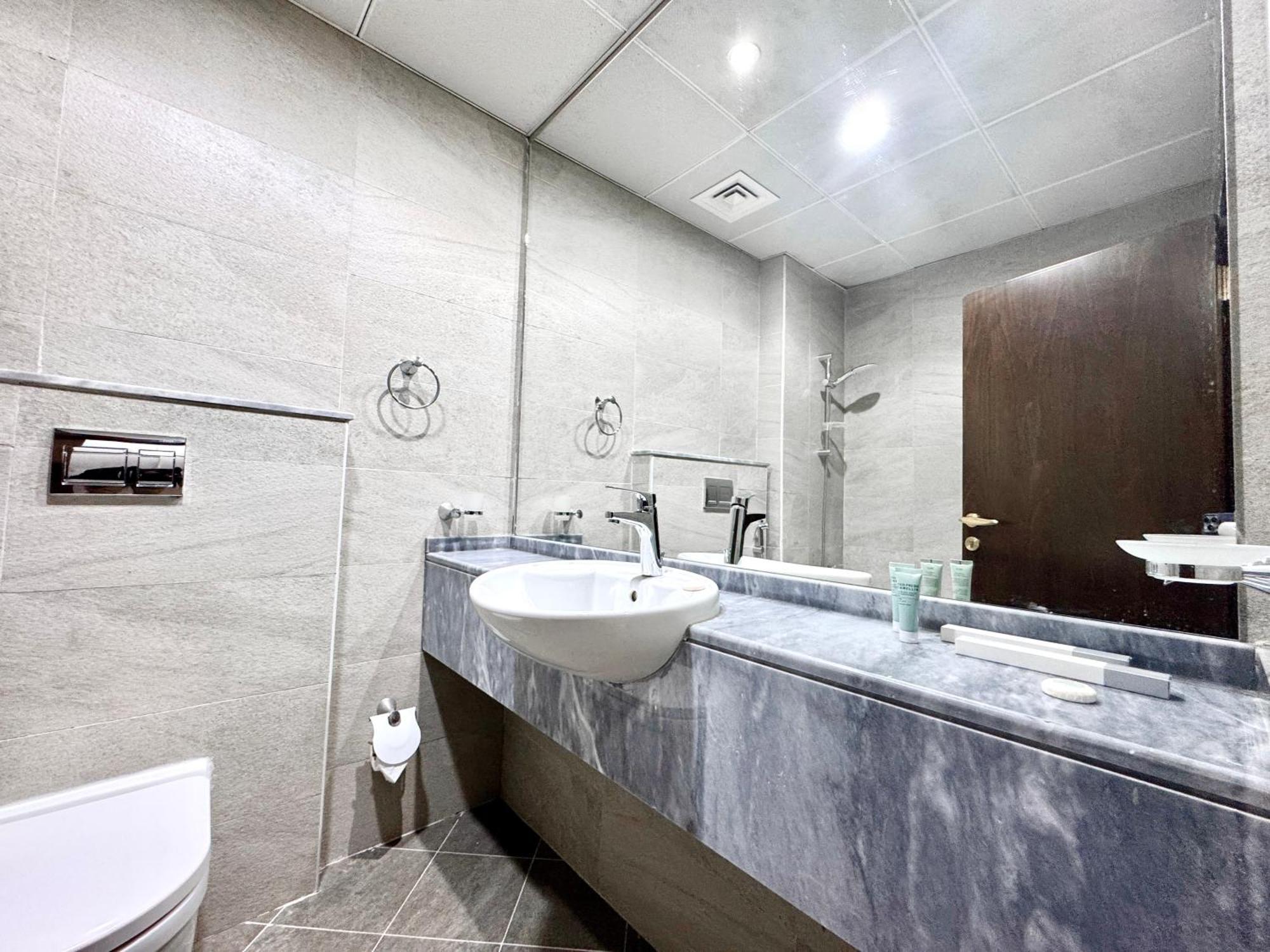 Al Manara Classic Deluxe Apartamento