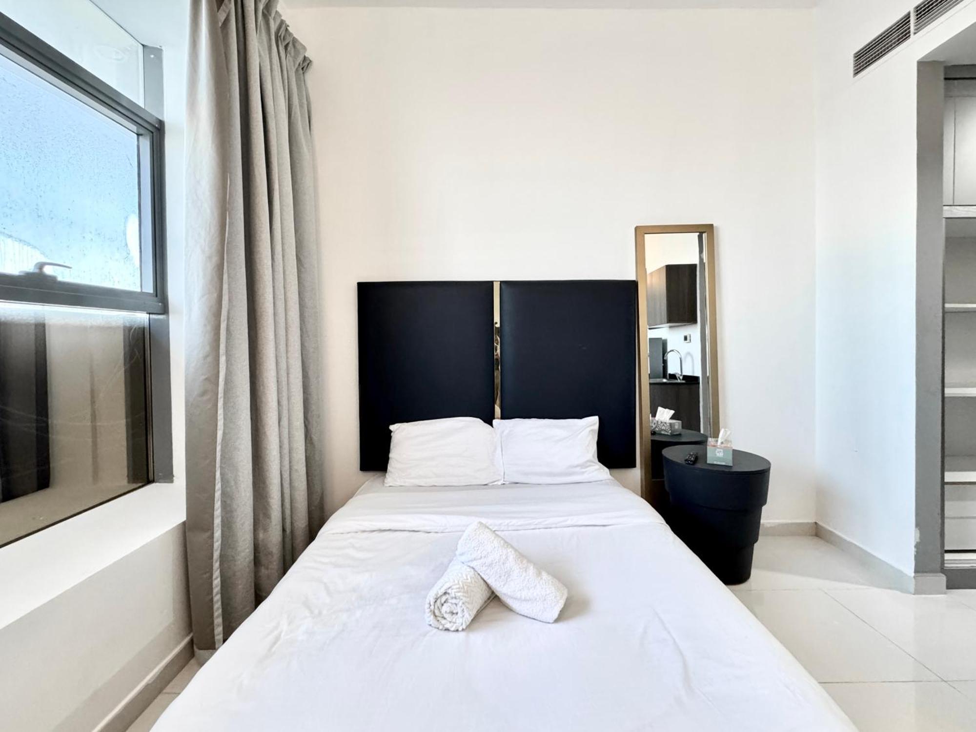 Apartment Al Manara Classic Deluxe Dubai