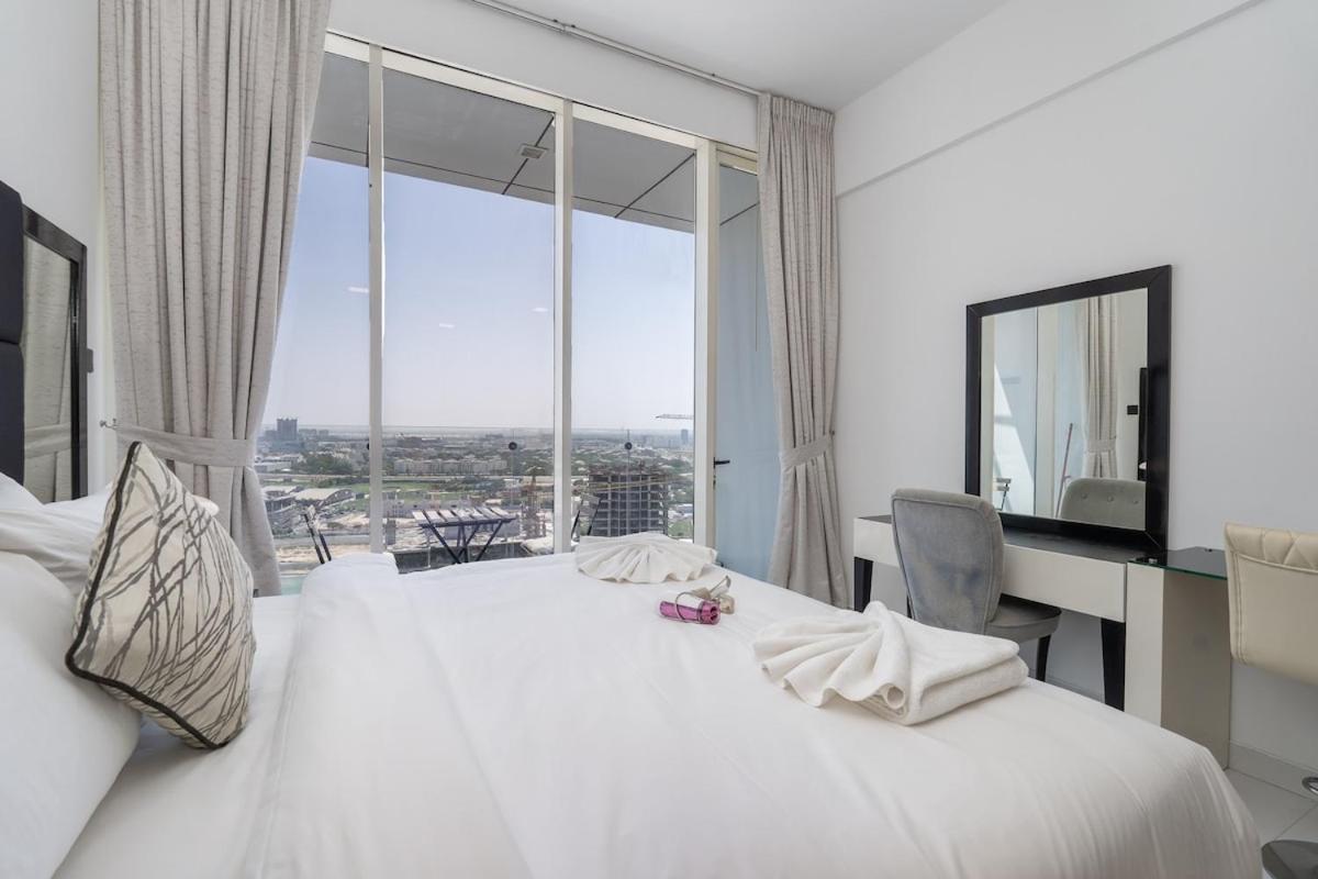 Astonishing For 2 In Sports Apartment Dubai