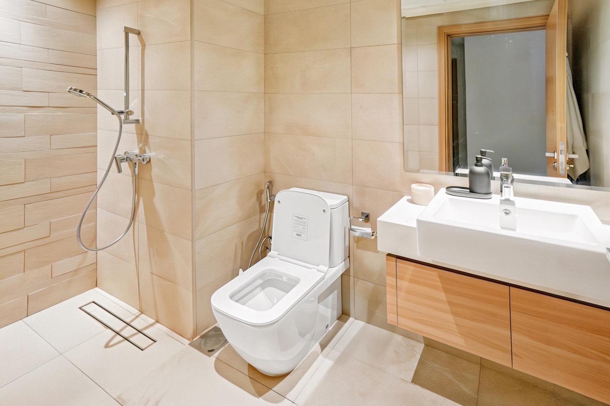 Apartment 12 Mins To Burj Khalifa Mall Pool Access Dubai