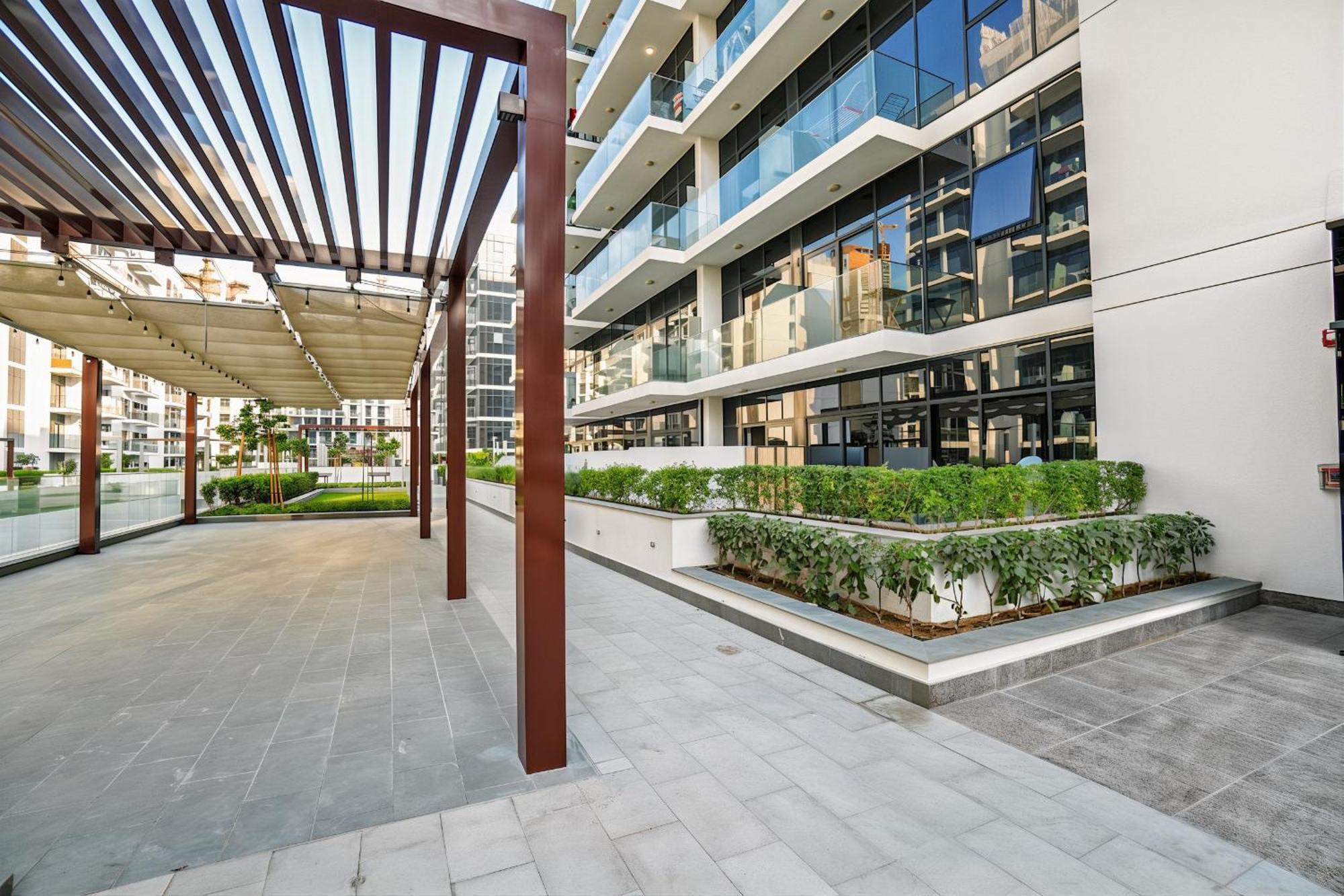 12 Mins To Burj Khalifa Mall Pool Access Dubai