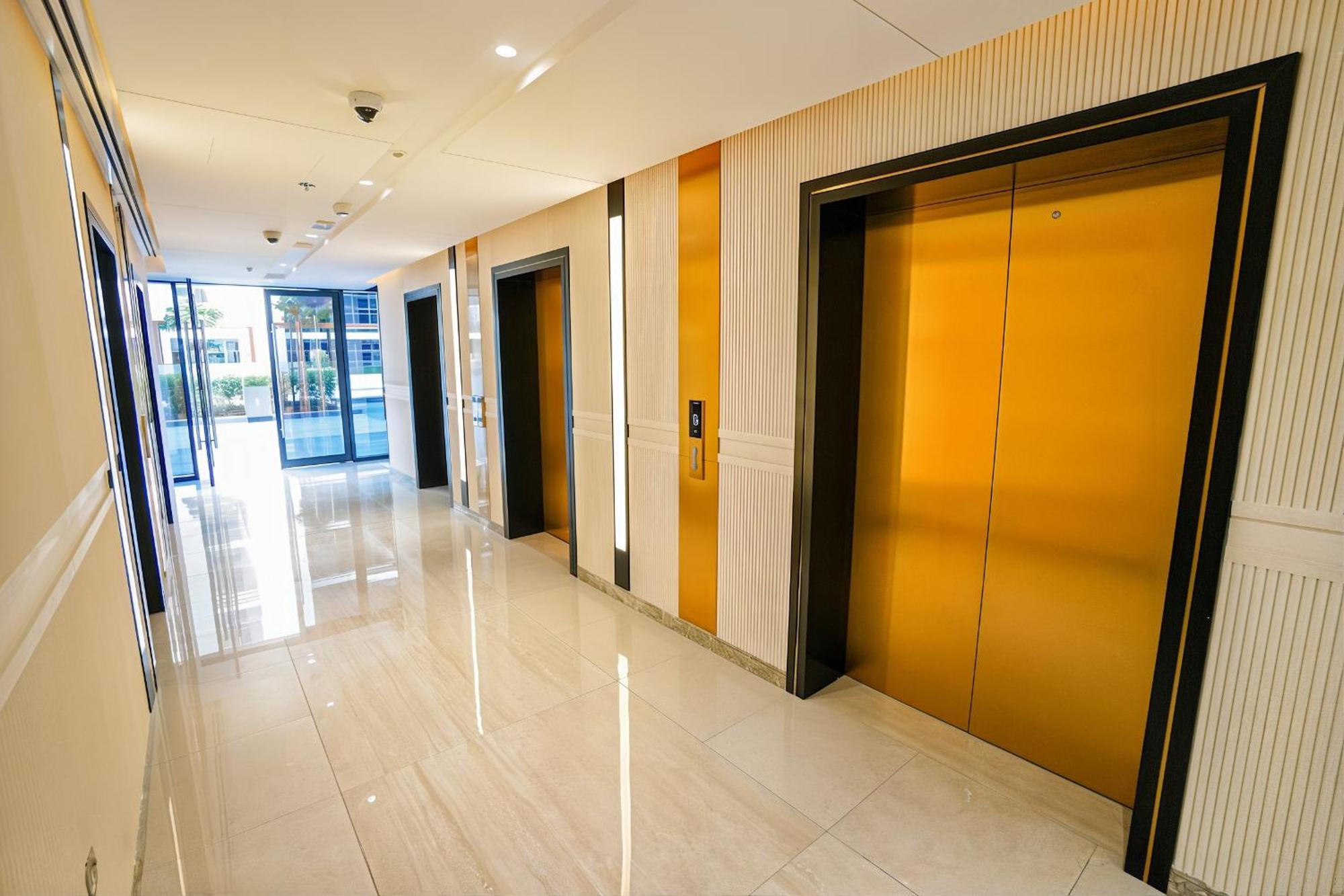 12 Mins To Burj Khalifa Mall Pool Access Apartment