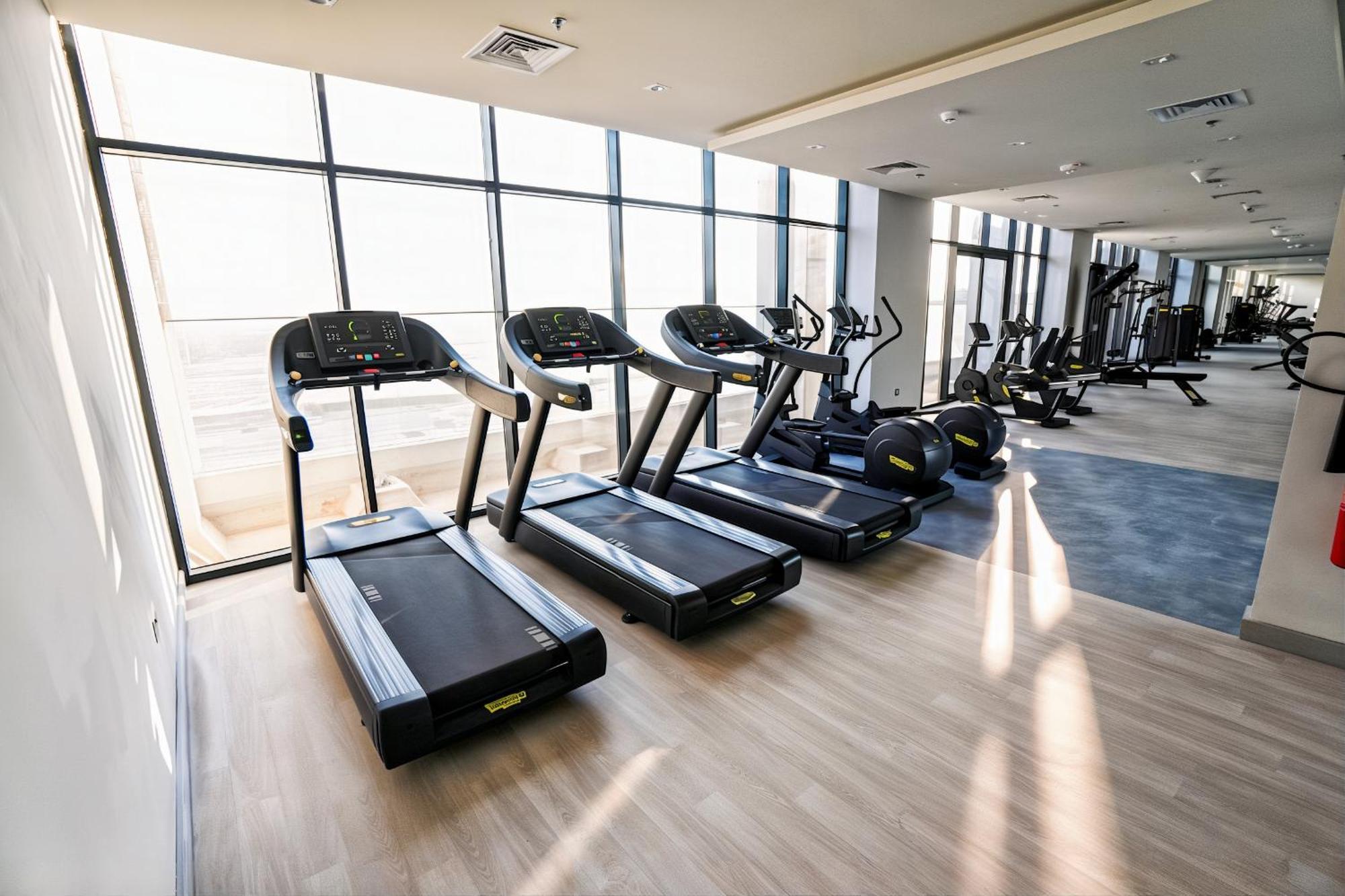 12 Mins To Burj Khalifa Mall Pool Access Apartment *