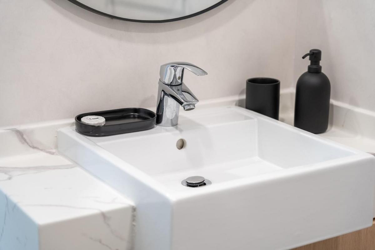 Peaceful And Airy 1-bedroom With The Palm View Apartamento *