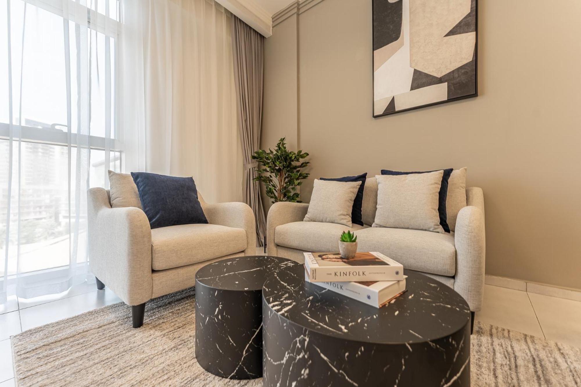 Apartment Havn - New 1 Bedroom In Regent Court Jvc