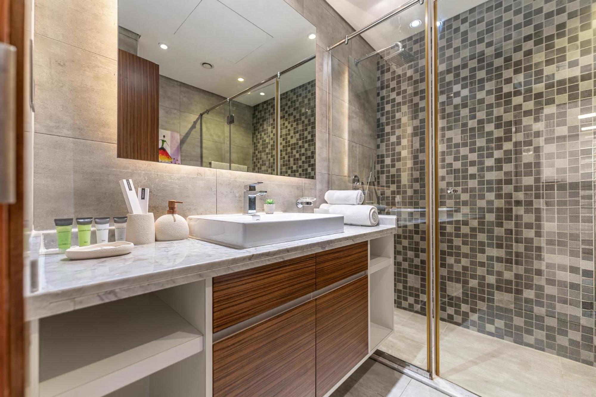 Apartment Havn - New 1 Bedroom In Regent Court Jvc