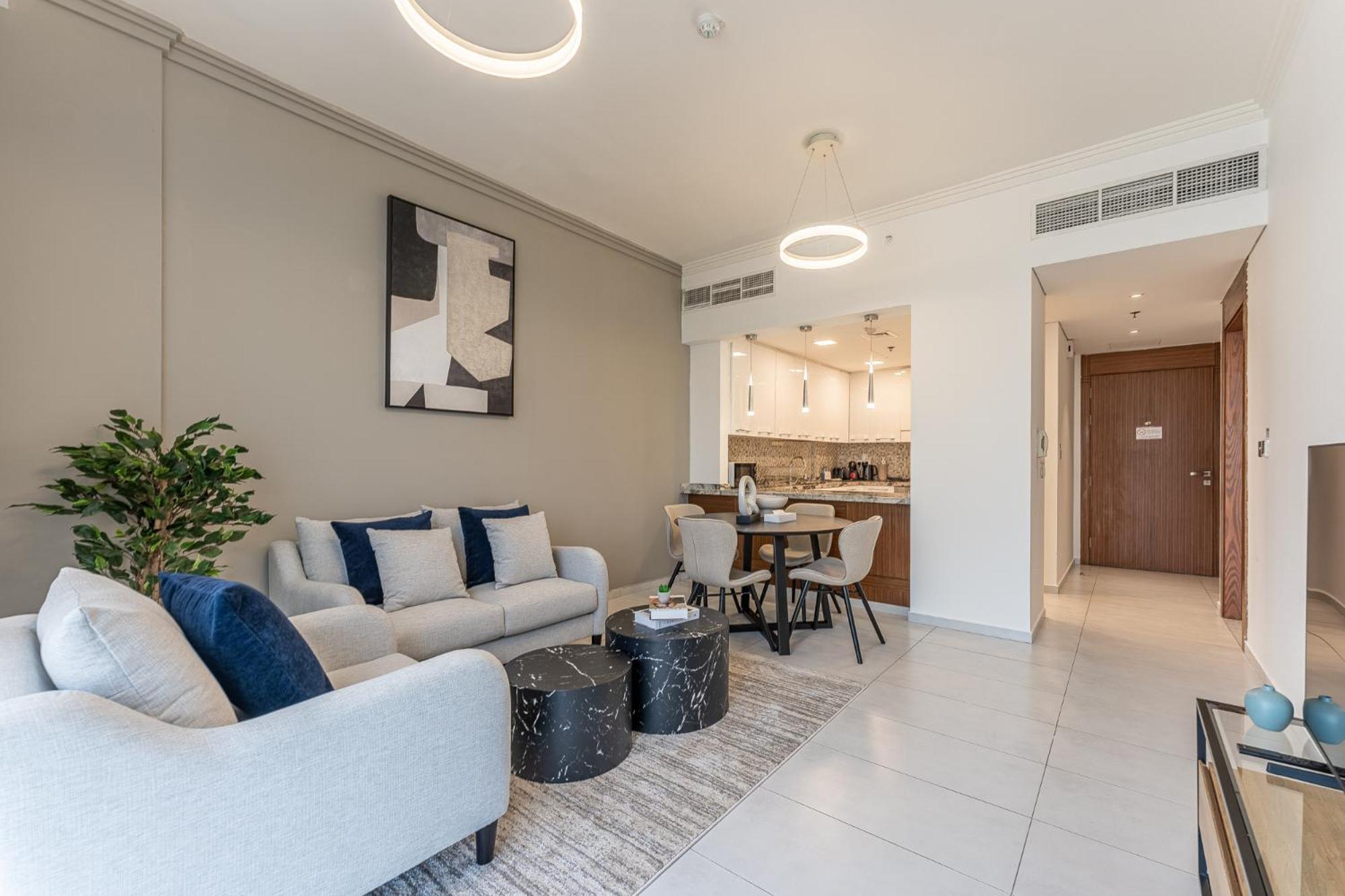 Havn - New 1 Bedroom In Regent Court Jvc * Dubai