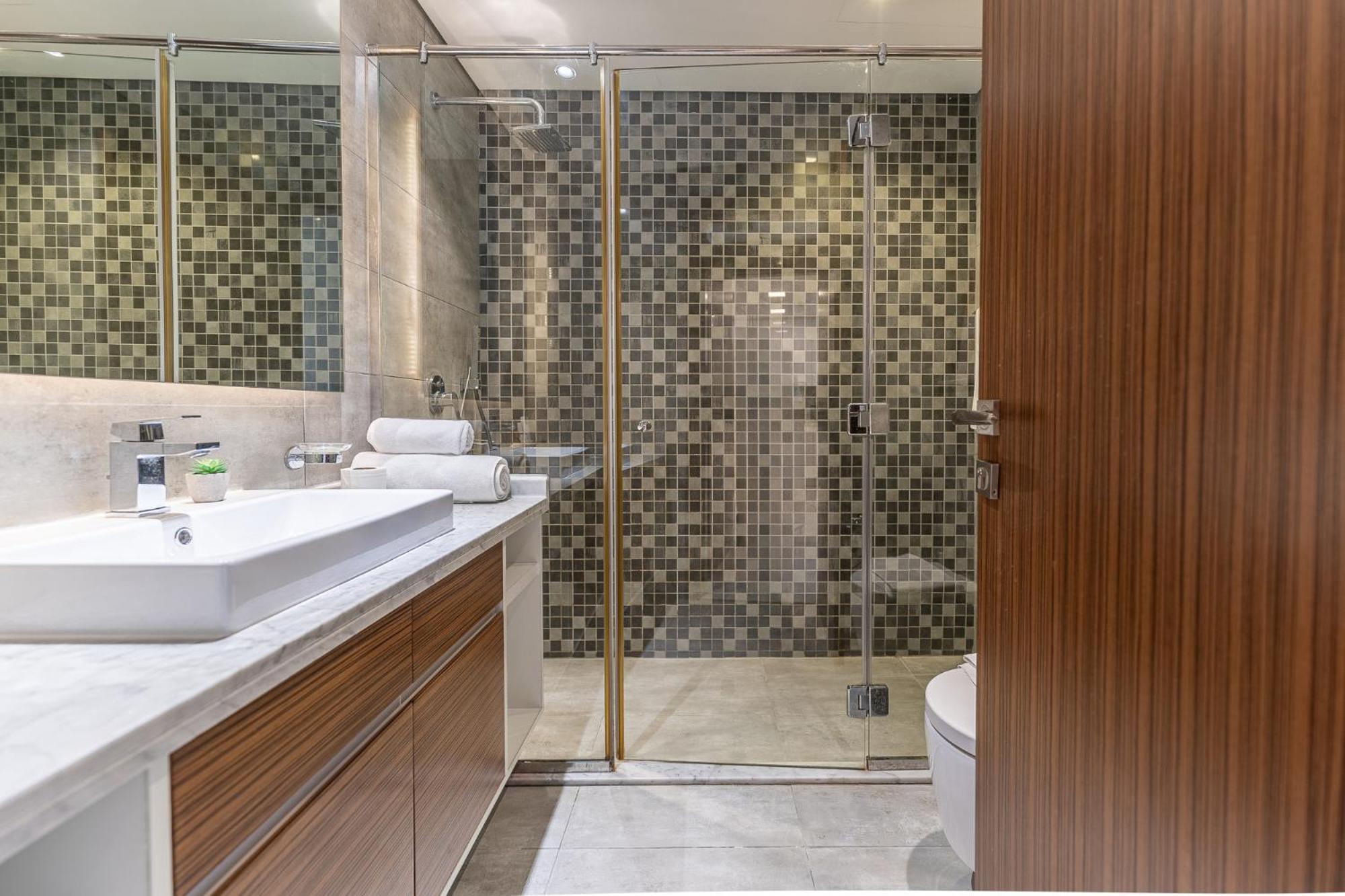 Havn - New 1 Bedroom In Regent Court Jvc Apartment *