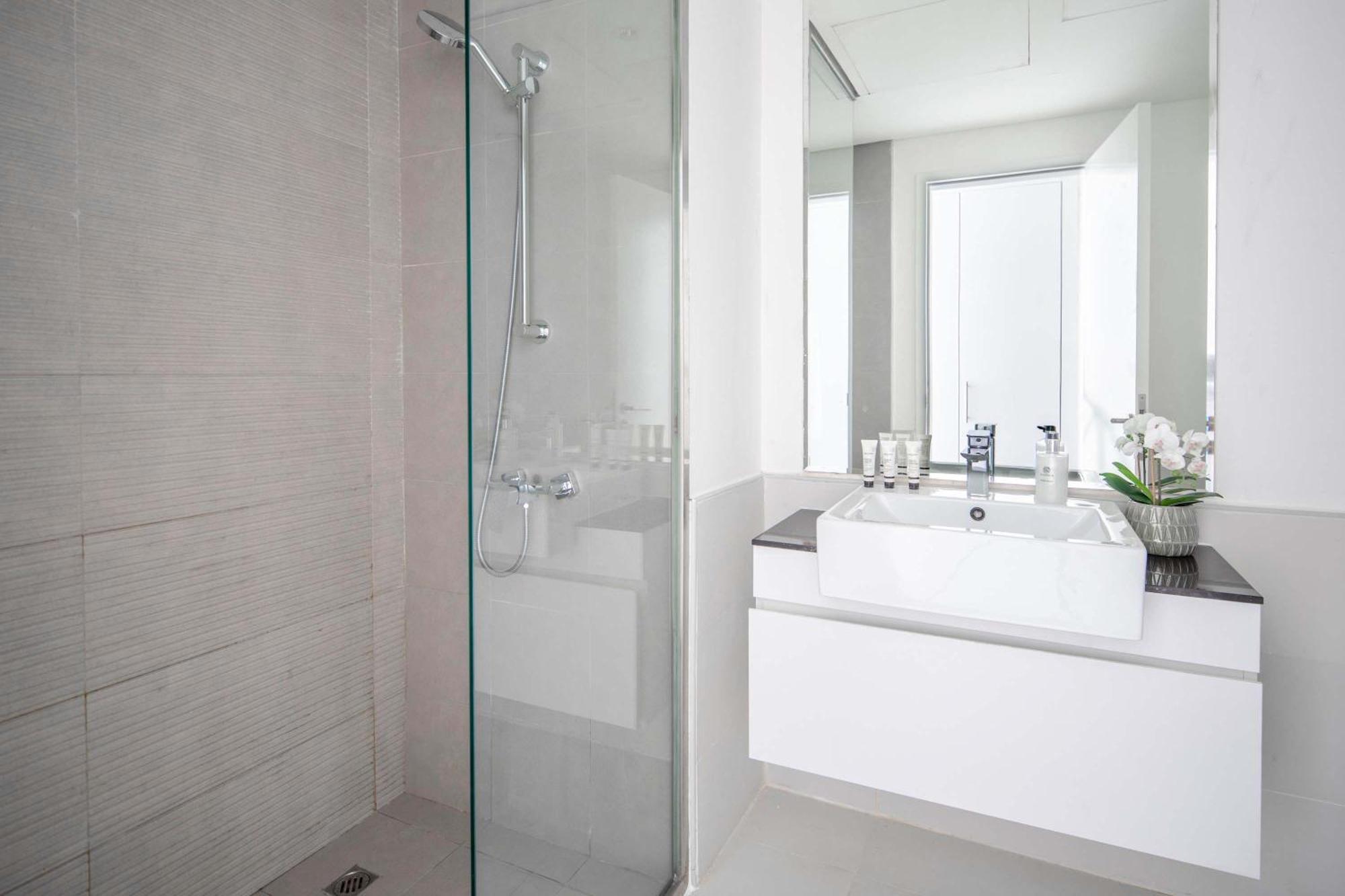 Frank Porter - The Pulse Residences Daire