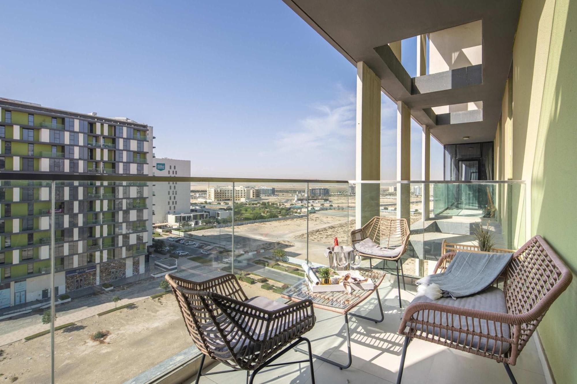 Frank Porter - The Pulse Residences