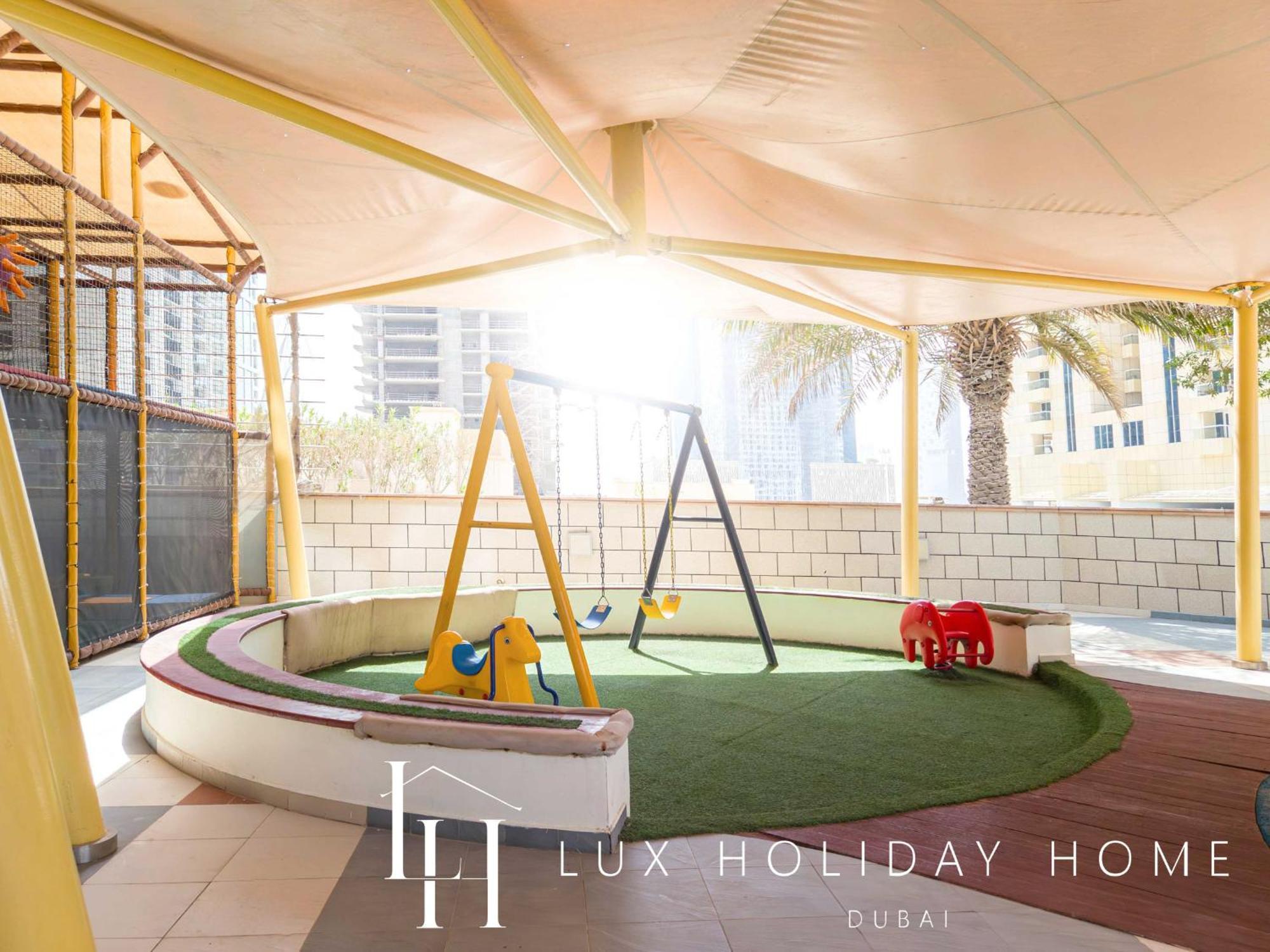 Apartment Lux The Sky View Marina Dubai