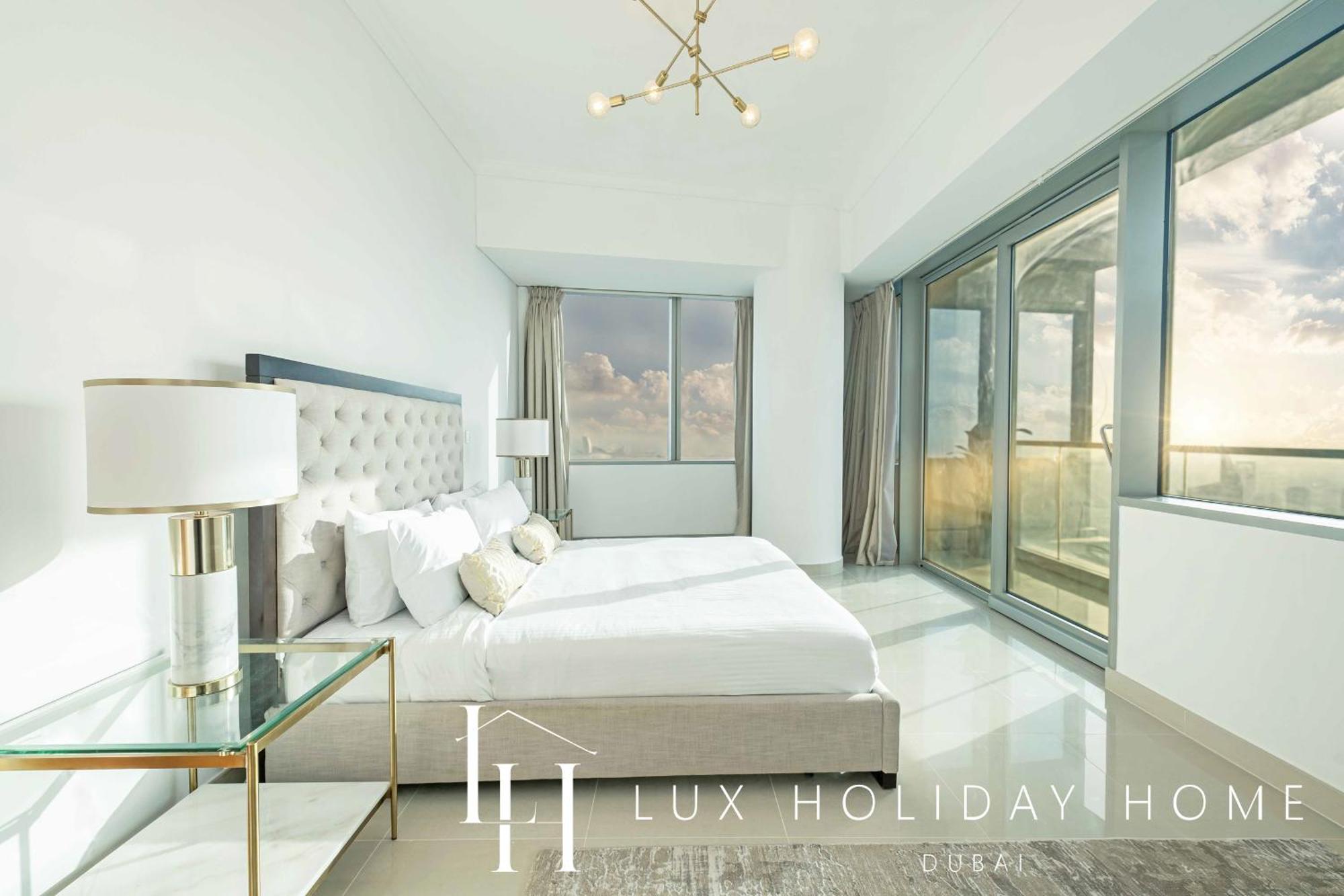 Lux The Sky View Marina Apartment *