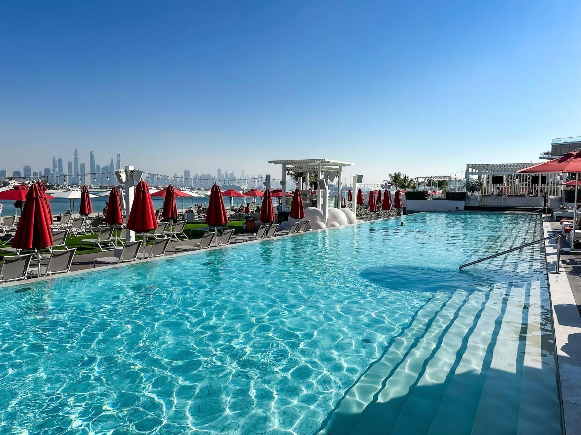 Cozy Beachfront 1 Bedroom - The 8 * Dubai