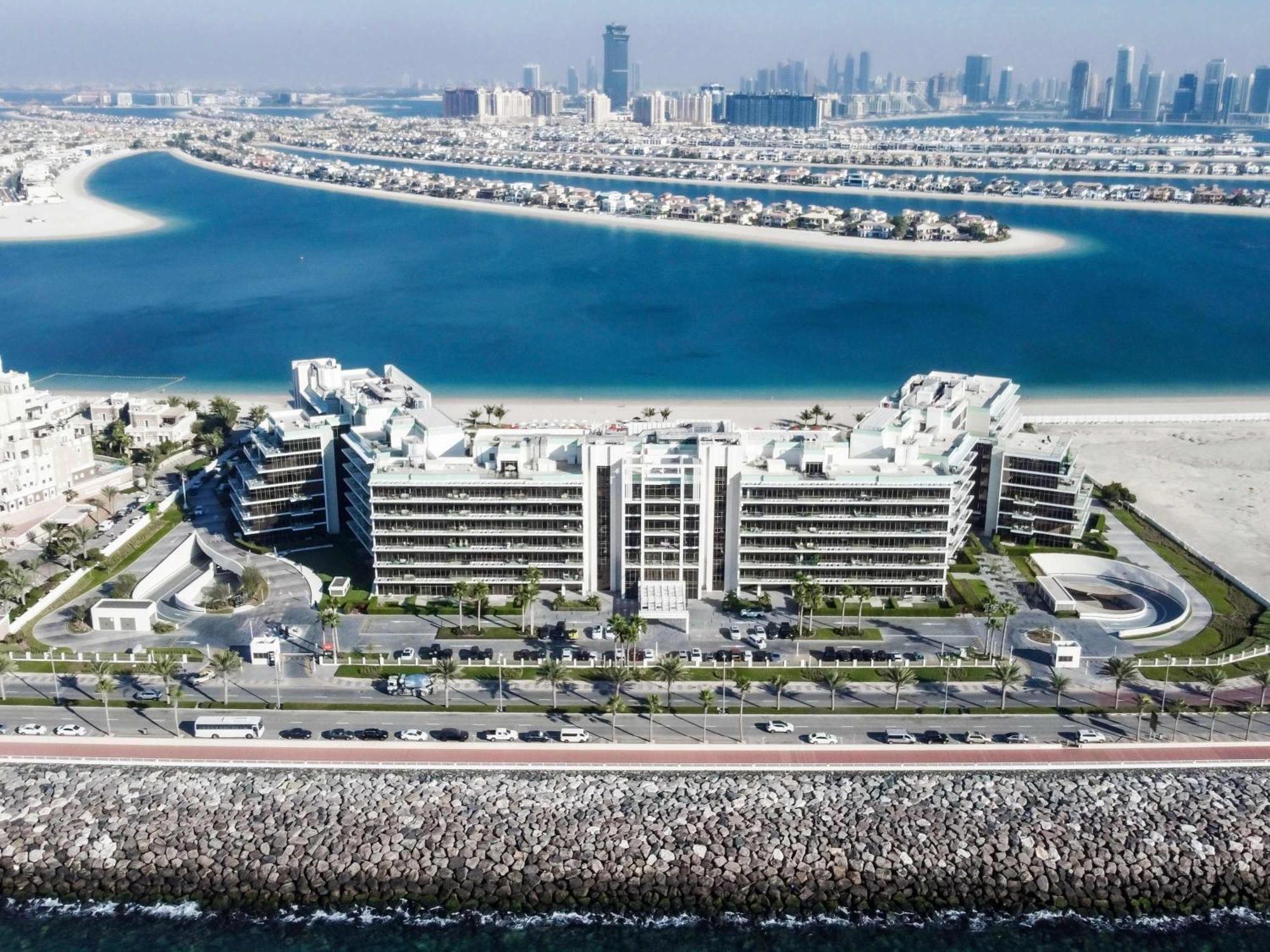 Cozy Beachfront 1 Bedroom - The 8 Dubai