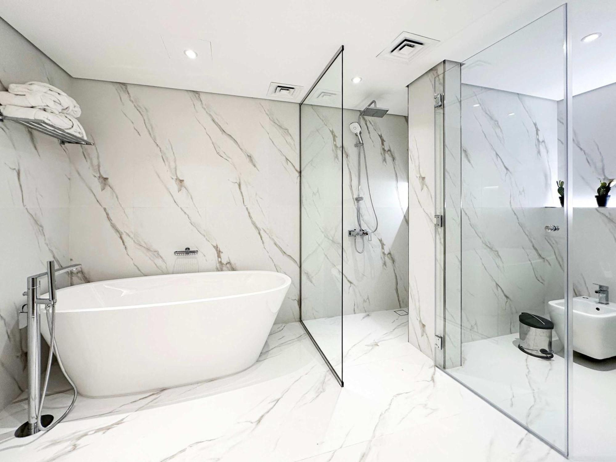 Fabulous 1 Bedroom At 5 Star * Dubai
