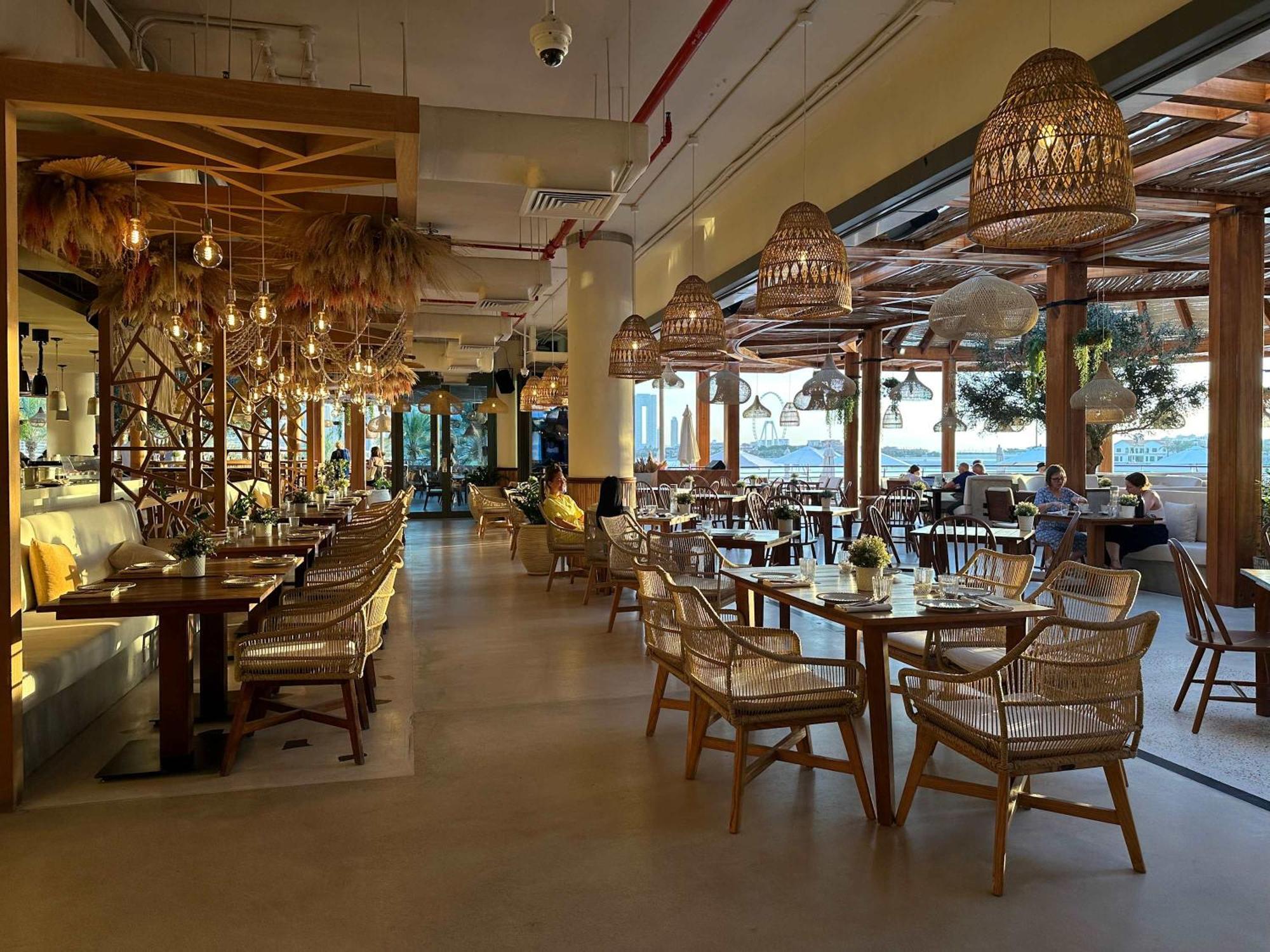 Apartment Renovated Marina View In Oceana